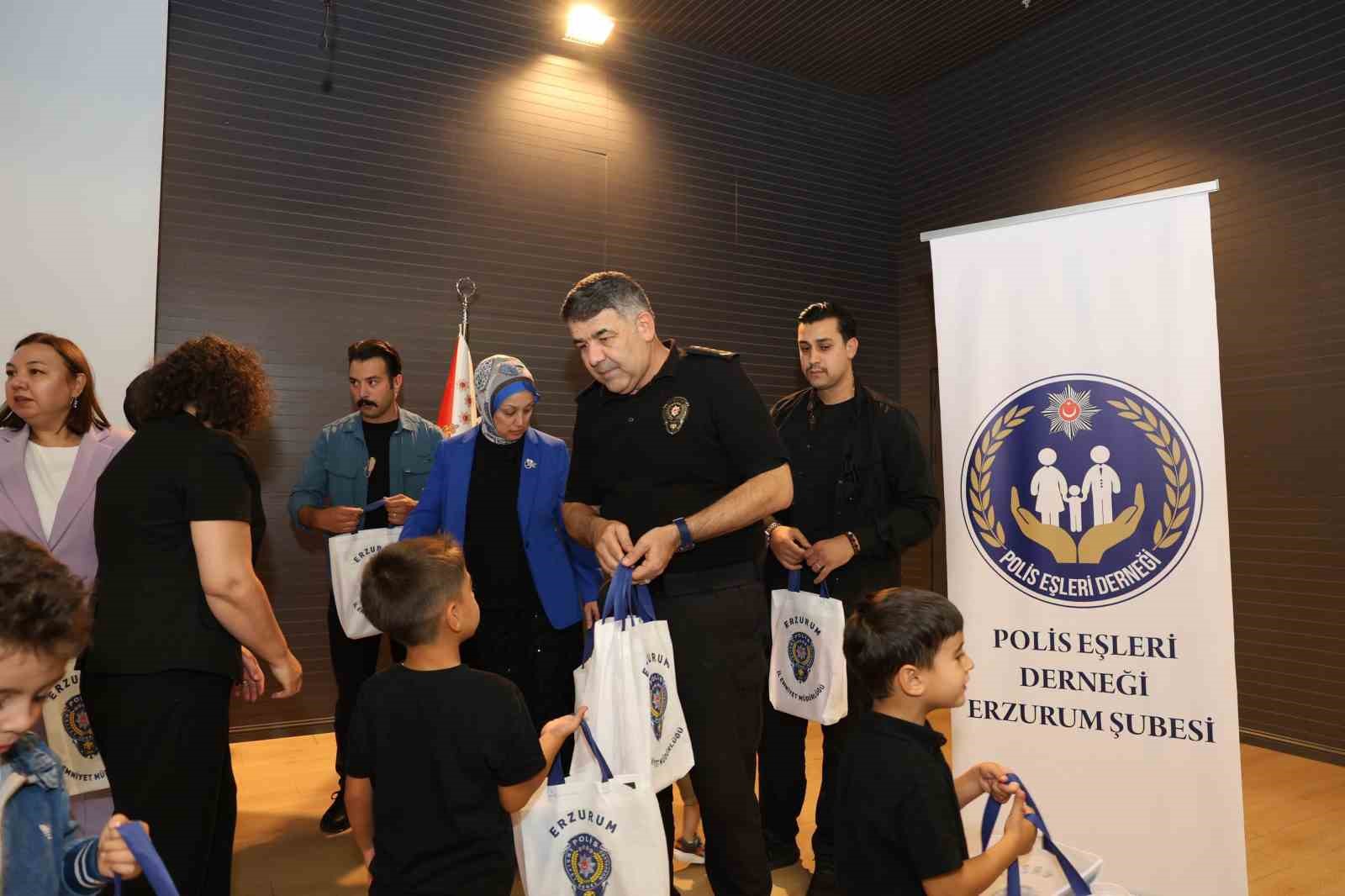 Eğitime destek geleceğe umut buluşması