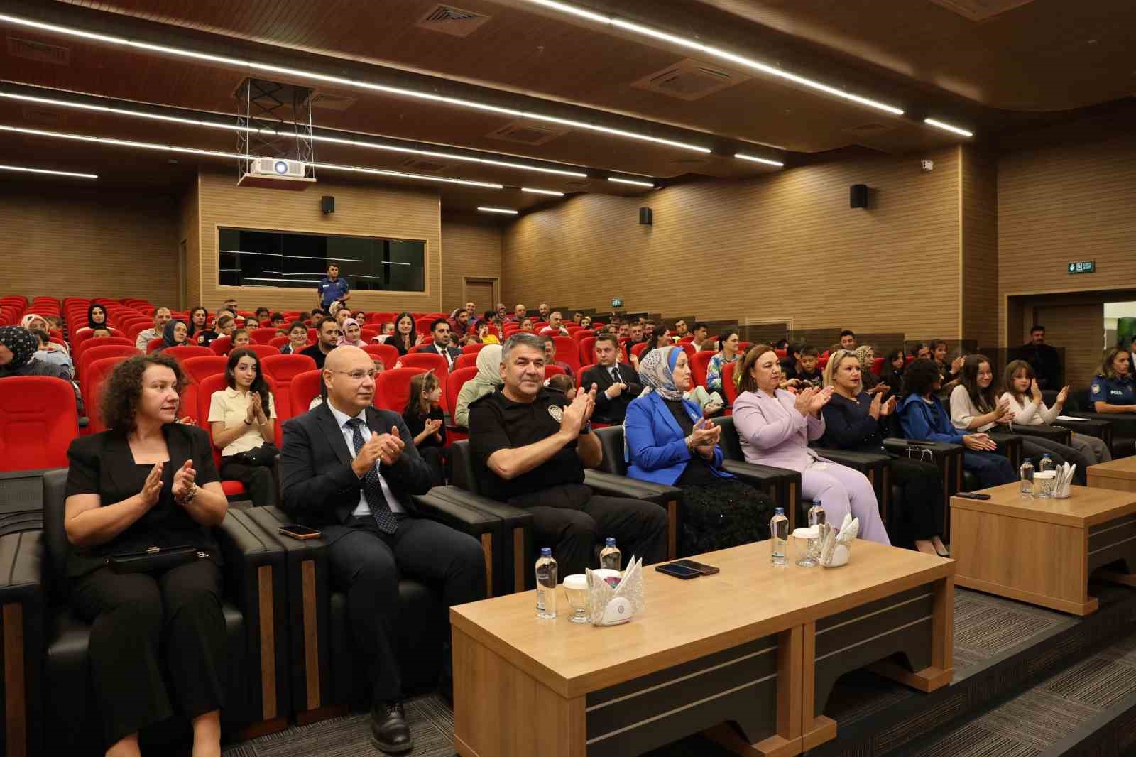 Eğitime destek geleceğe umut buluşması