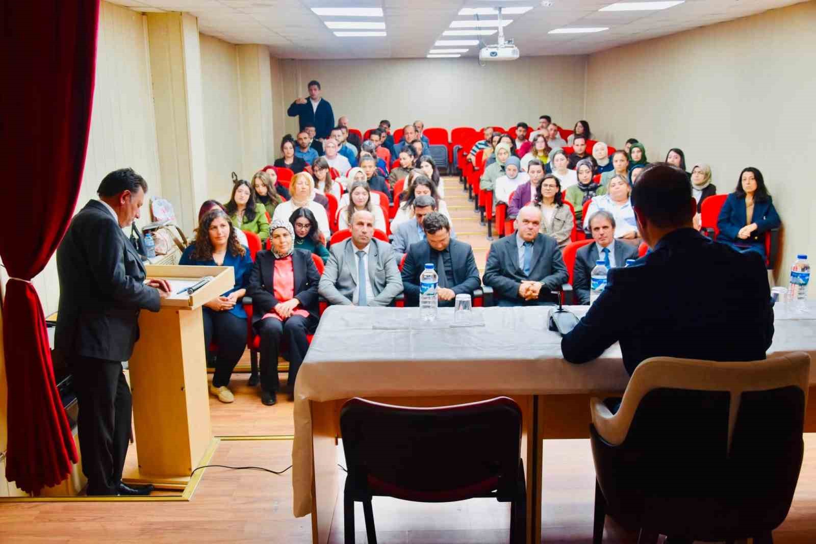 Posof’ta 2026-2027 Eğitim-Öğretim yılı hazırlık toplantısı gerçekleştirildi