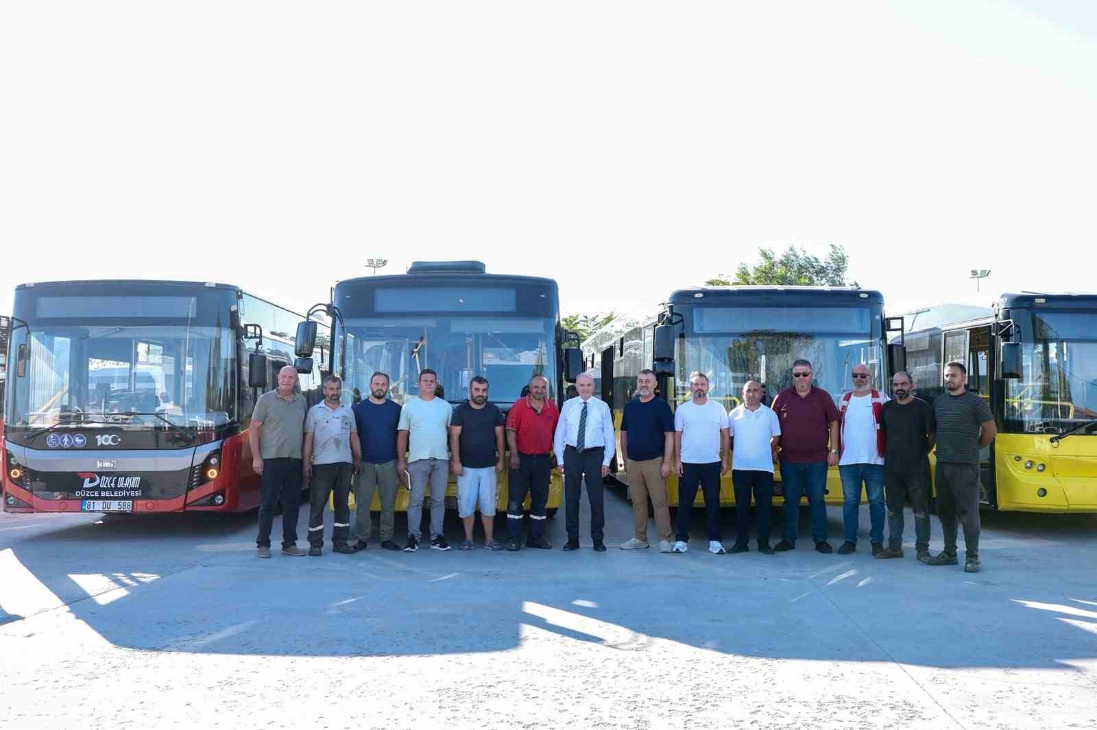 Düzce Belediyesi’nden eğitime ulaşım takviyesi