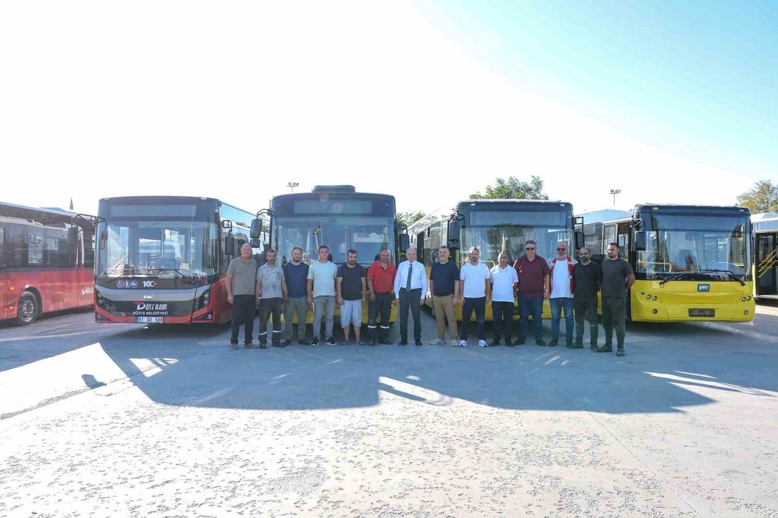 Düzce Belediyesi’nden eğitime ulaşım takviyesi