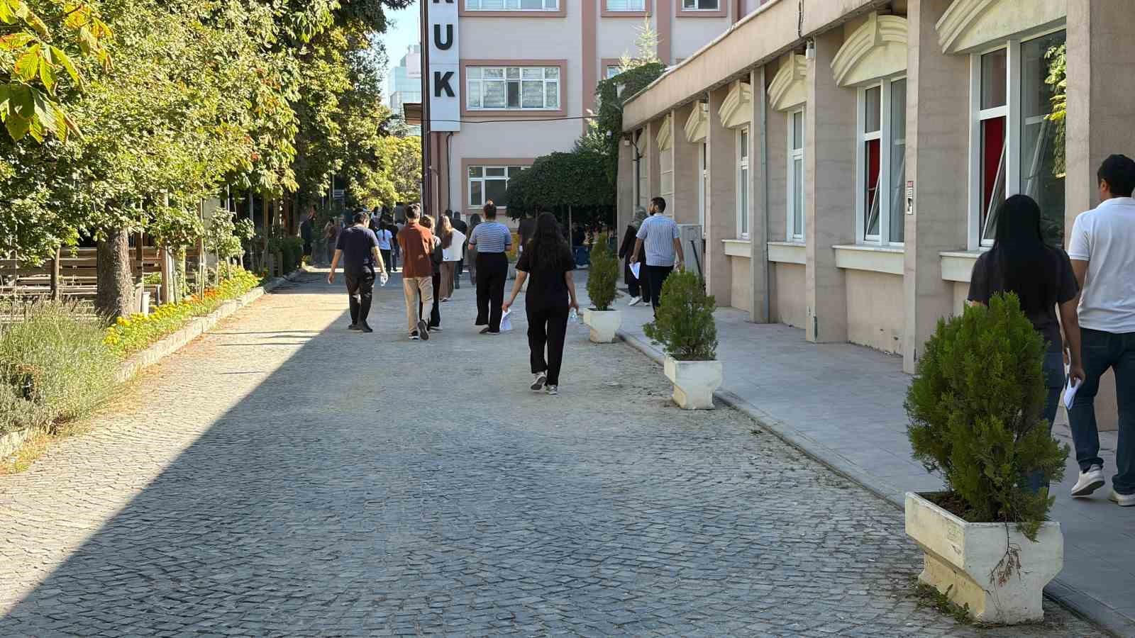 KPSS Lisans Alan Bilgisi’nin son oturumu başladı