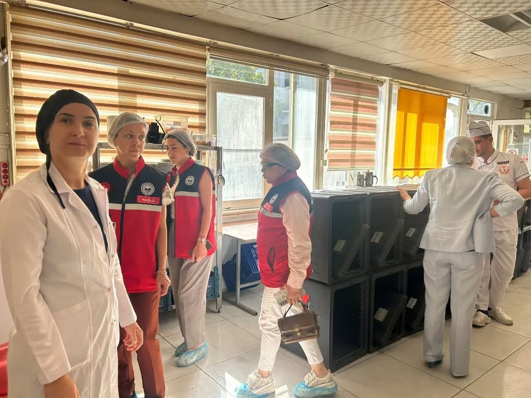 Nazilli’de okul ve öğretmenevi yemekhanelerine hijyen denetimi