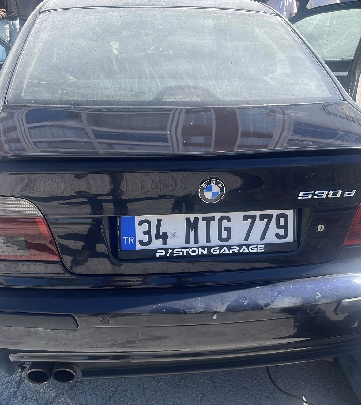Otomobil ve hafif ticari araç çarpıştı, 1 kişi yaralandı