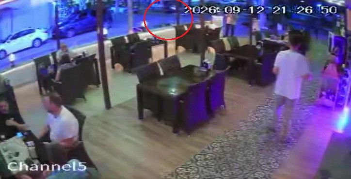 18 yaşındaki motosikletli genç kazada hayatını kaybetti cenazeyi alan aile gözyaşlarına boğuldu