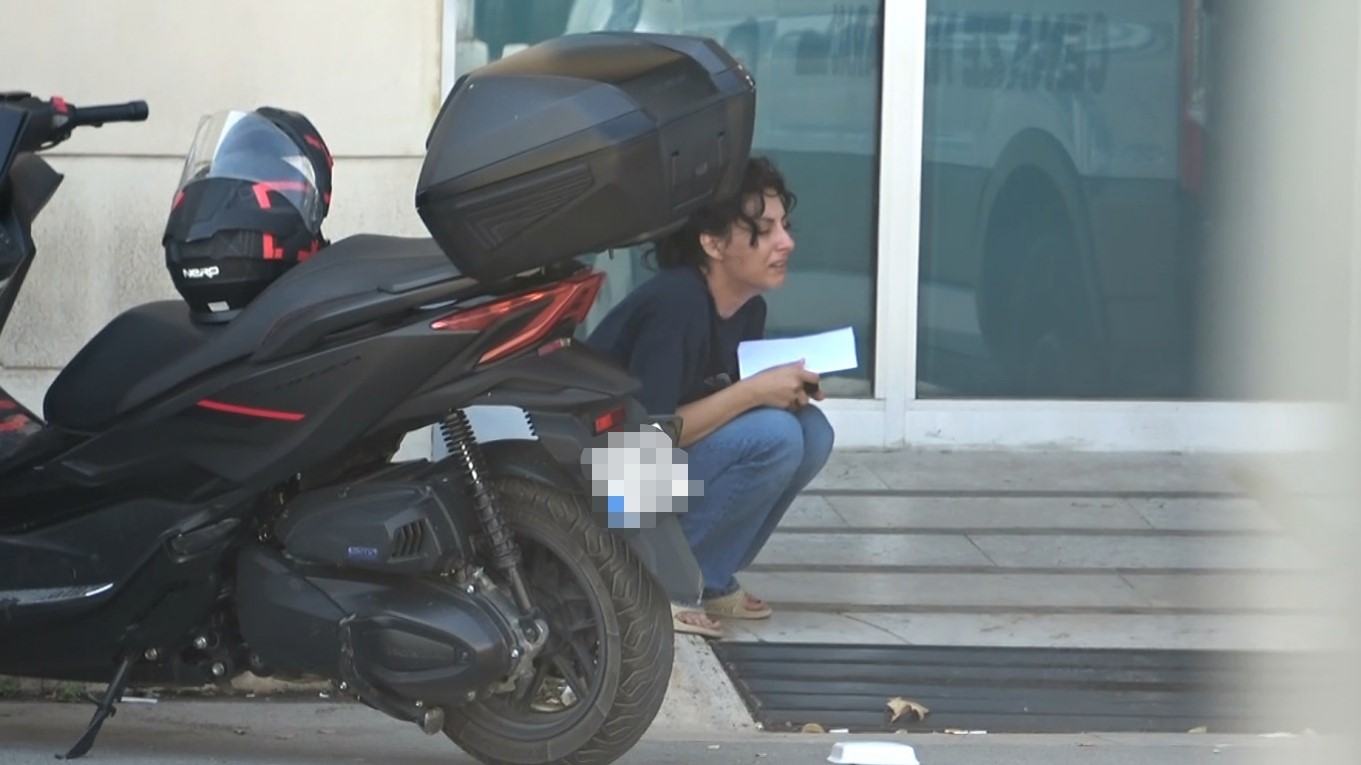18 yaşındaki motosikletli genç kazada hayatını kaybetti cenazeyi alan aile gözyaşlarına boğuldu