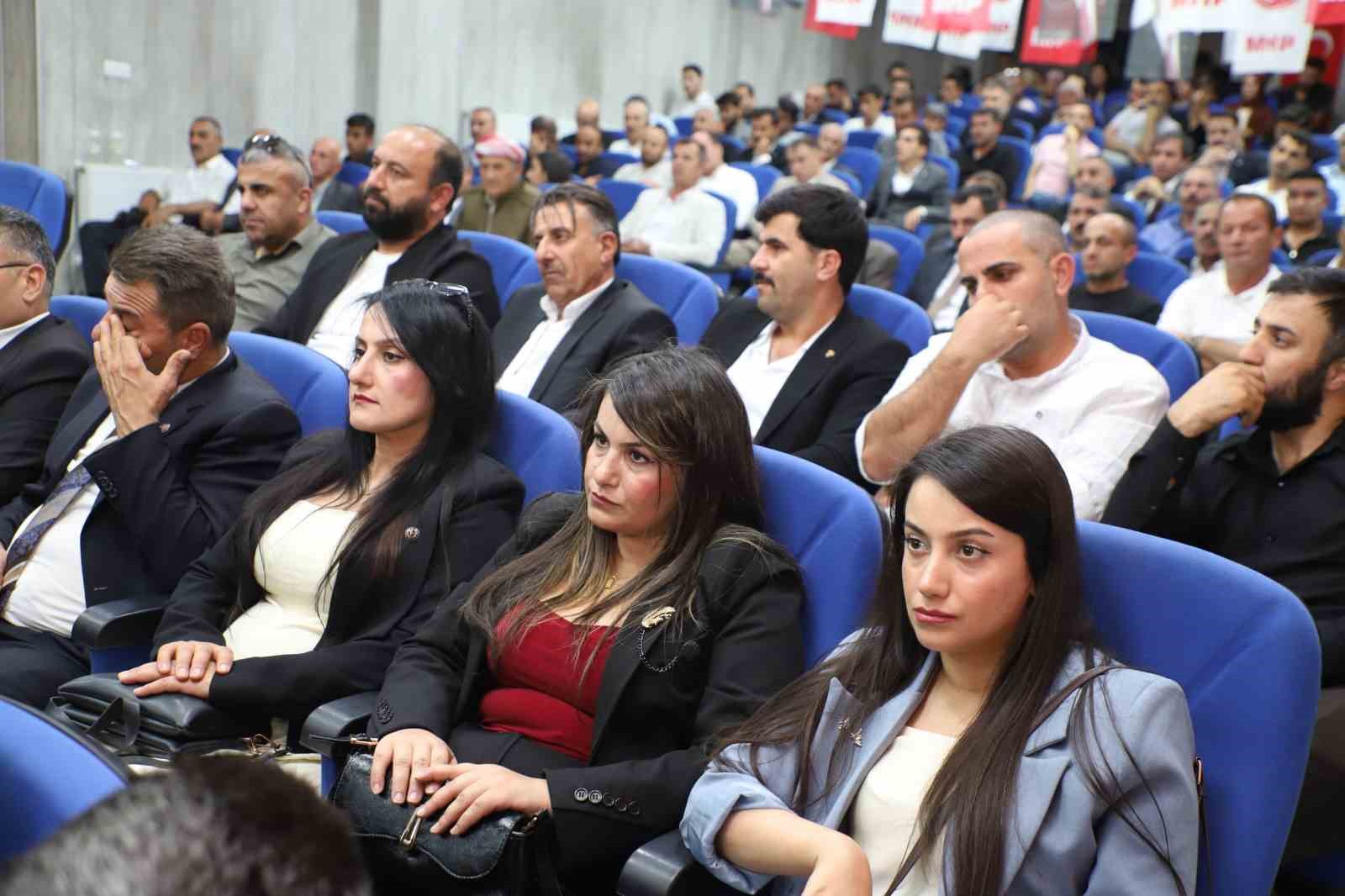 MHP Hakkari İl Başkanı Fatih Öztepe güven tazeledi