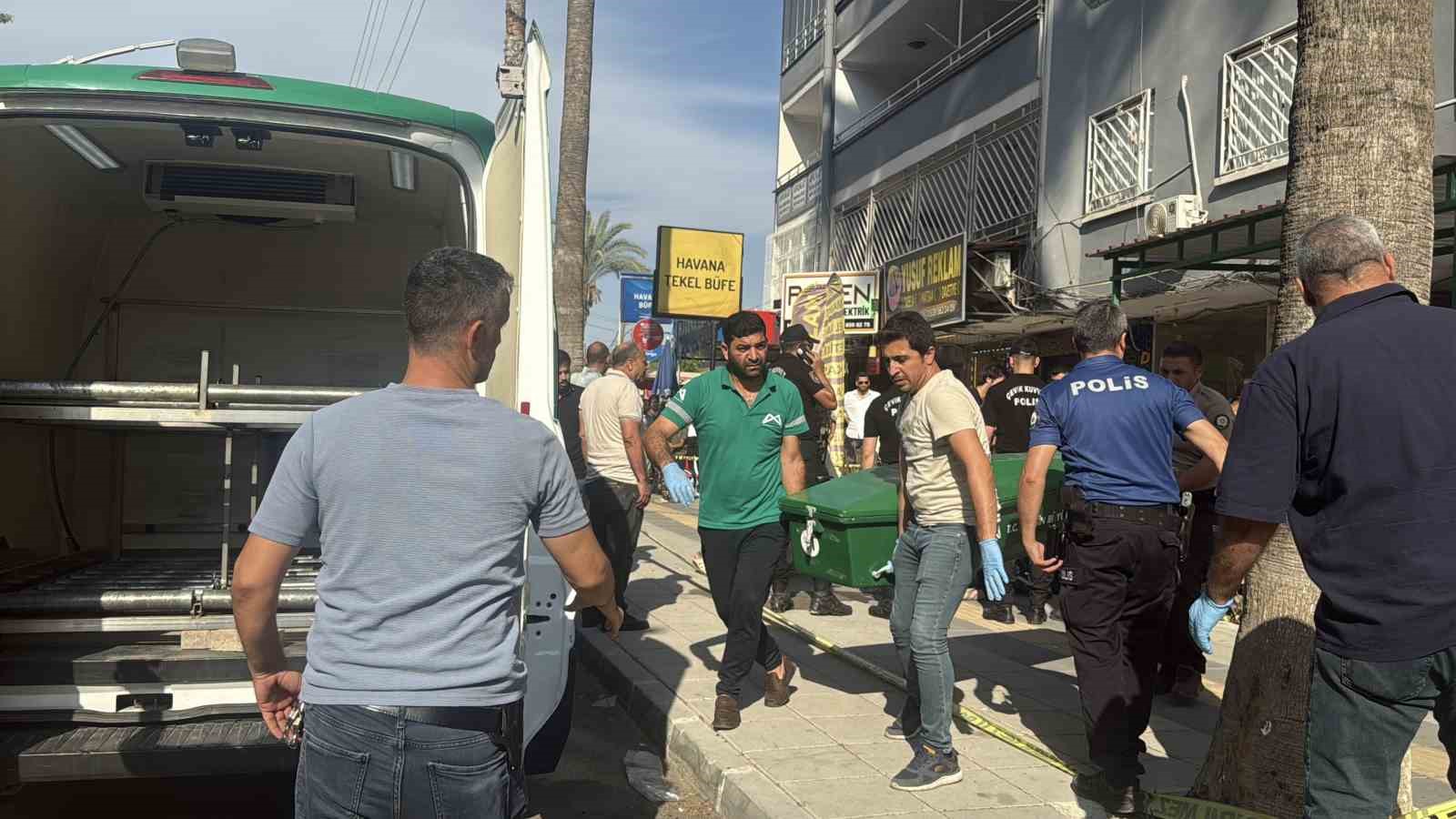 Uzaklaştırma kararı bulunan koca dehşet saçtı: 2 ölü