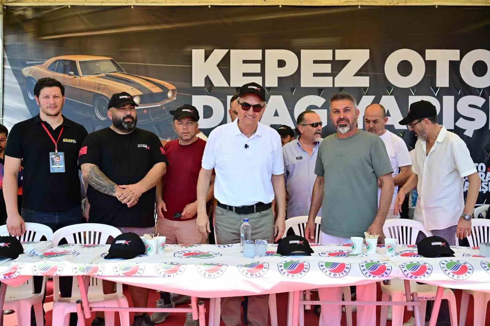 Türkiye Otodrag Şampiyonası Kepez’de nefes kesti