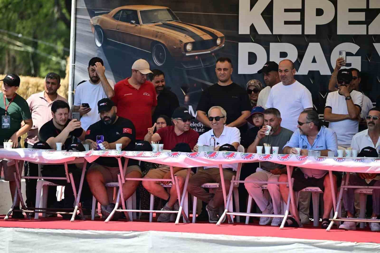Türkiye Otodrag Şampiyonası Kepez’de nefes kesti