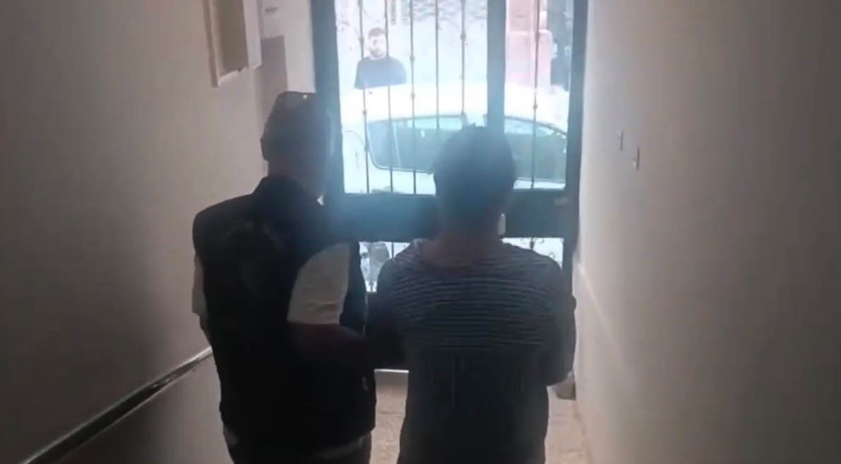 İzmir’de ’Ailem Güvende’ operasyonu: 16 gözaltı