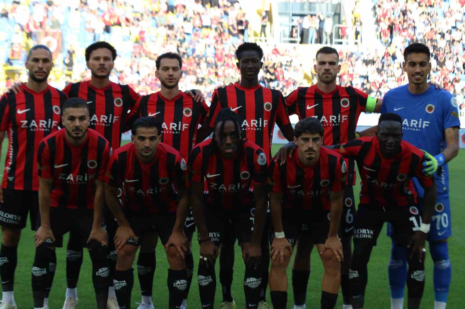 Trendyol Süper Lig: Gençlerbirliği: 1 - Kasımpaşa: 0 (İlk yarı)