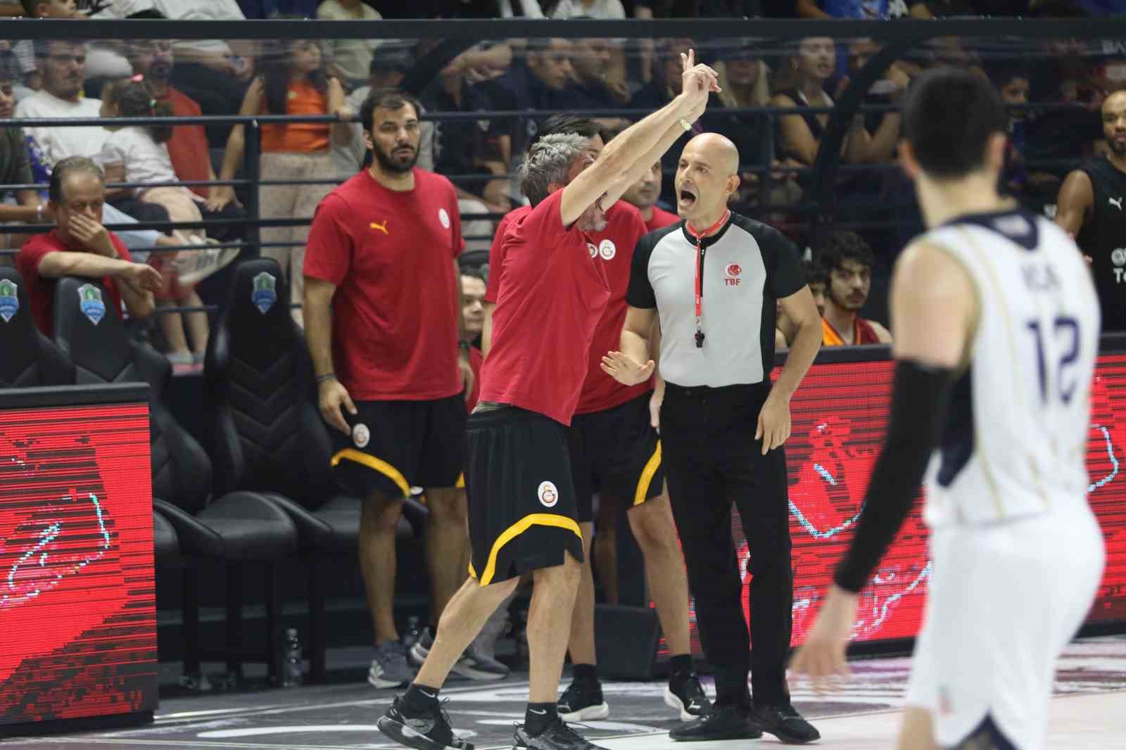 Hazırlık maçı: Çayırova Belediyesi: 75 - Galatasaray: 80