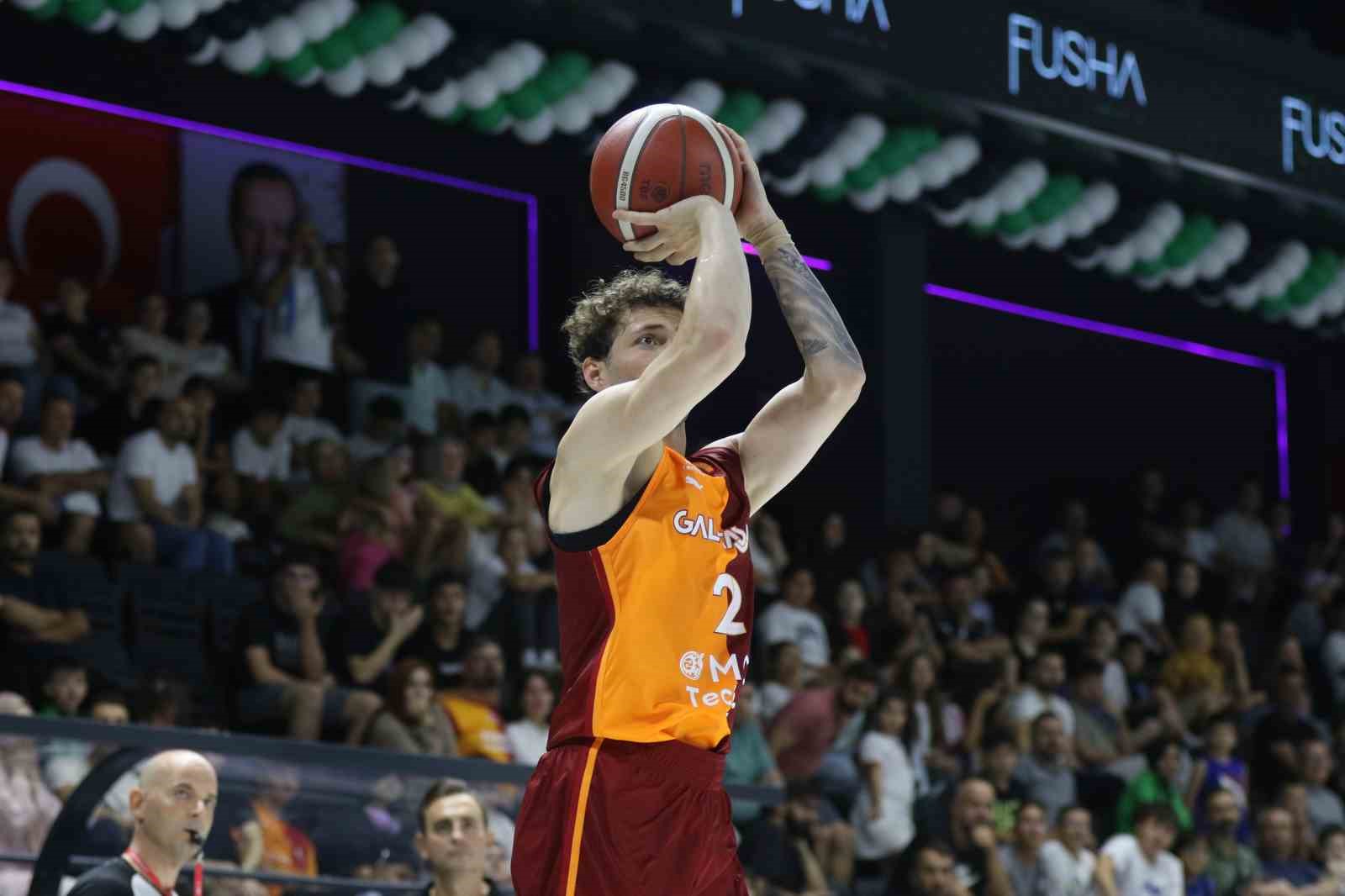 Hazırlık maçı: Çayırova Belediyesi: 75 - Galatasaray: 80