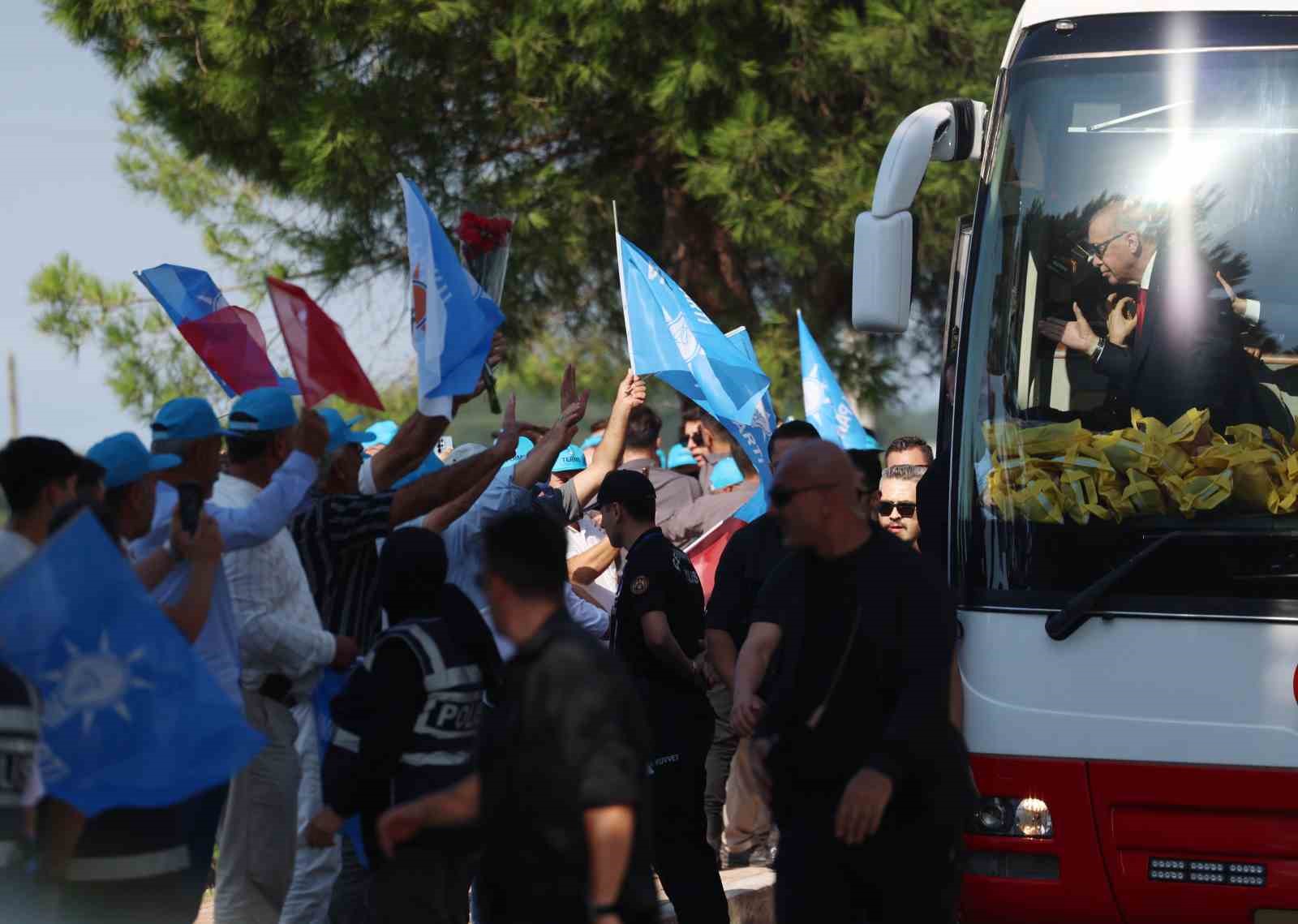 Cumhurbaşkanı Erdoğan’a sevgi seli