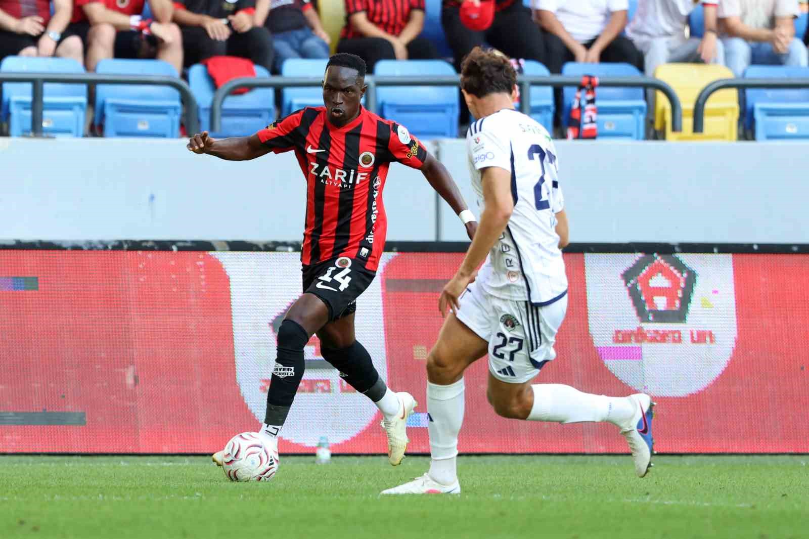 Trendyol Süper Lig: Gençlerbirliği: 1 - Kasımpaşa: 2 (Maç sonucu)