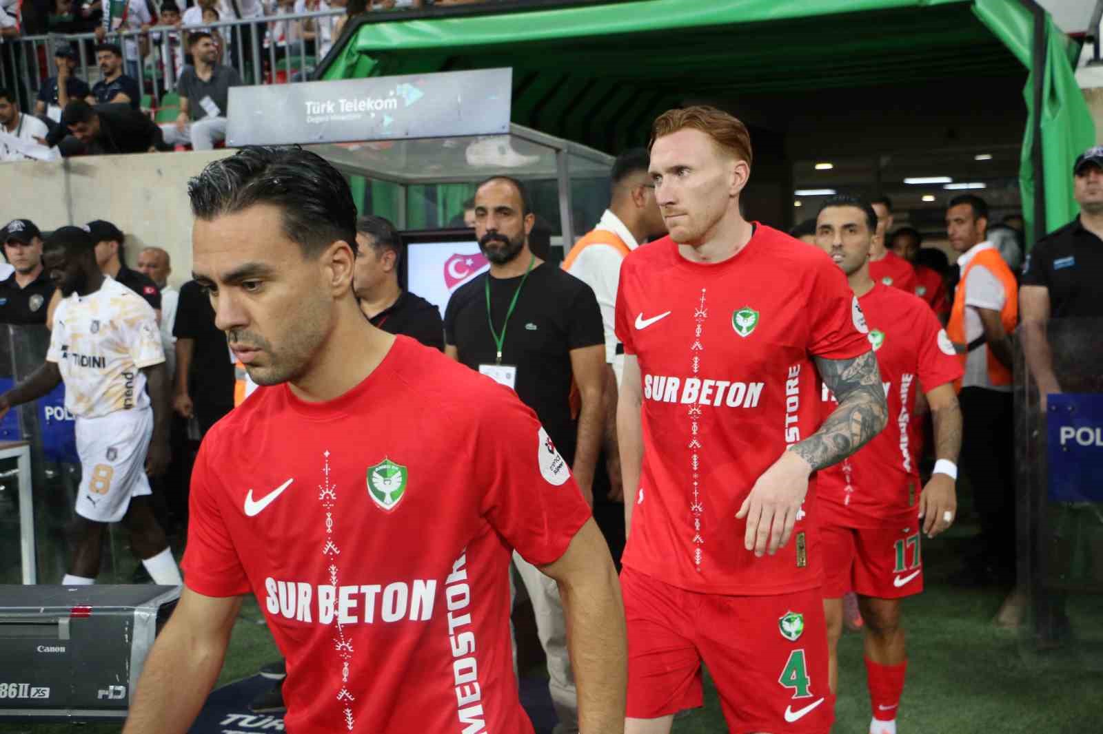 Tredyol Süper Lig: Amed Sportif Faaliyetler: 5 - Başakşehir: 0