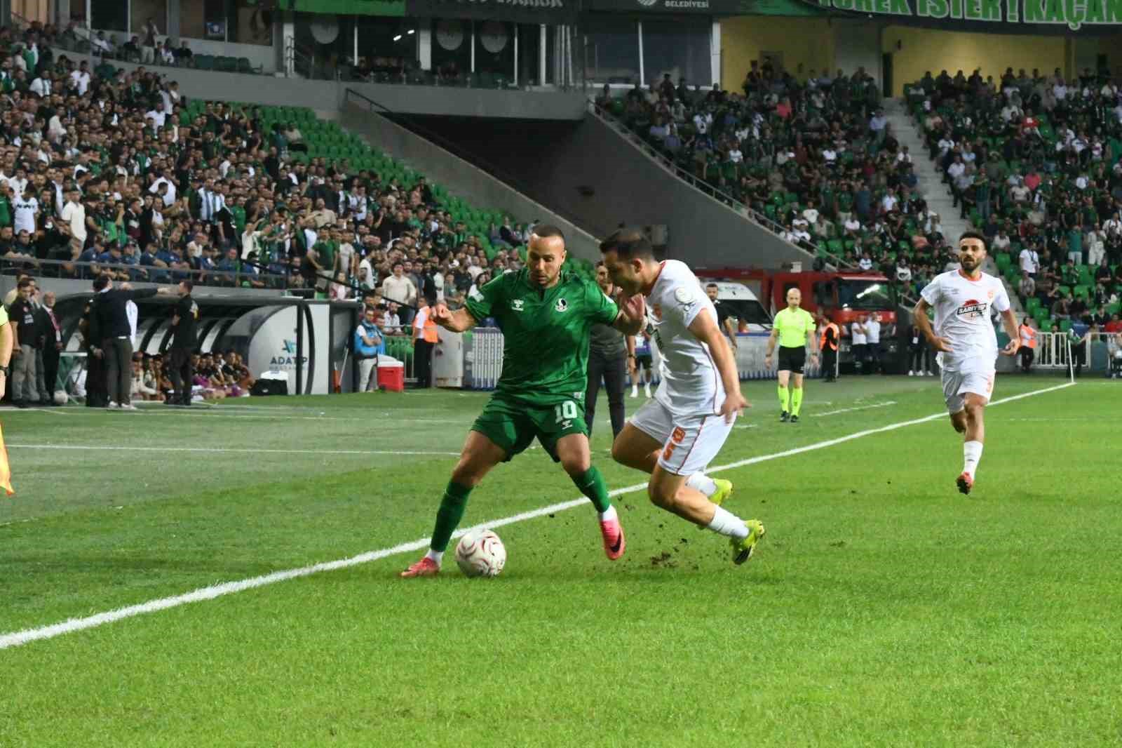 TFF 2. Lig: Sakaryaspor: 2 - Adana 01 Futbol Kulübü SK: 0