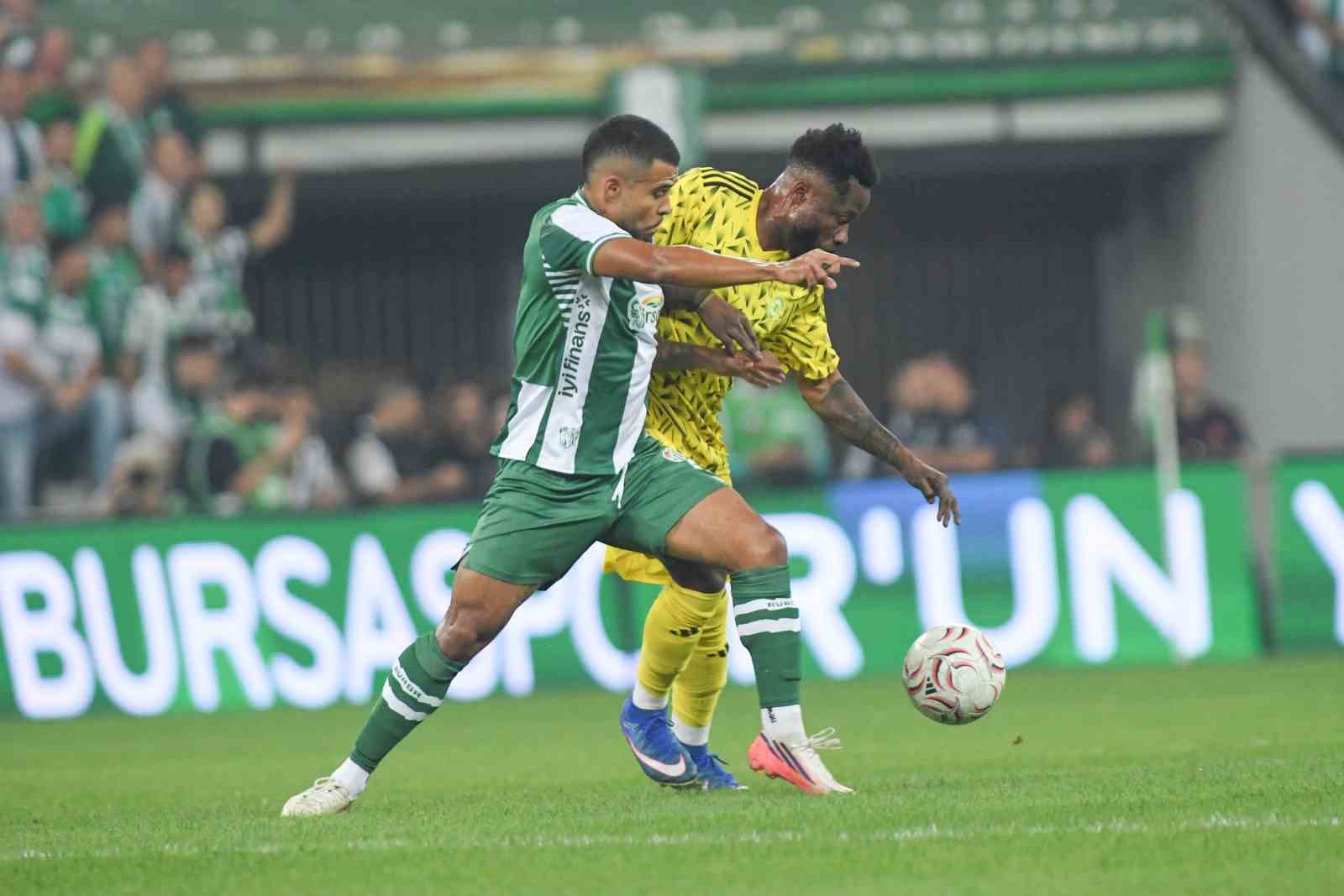 Trendyol 1. Lig: Bursaspor: 2 - Esenler Erokspor: 2