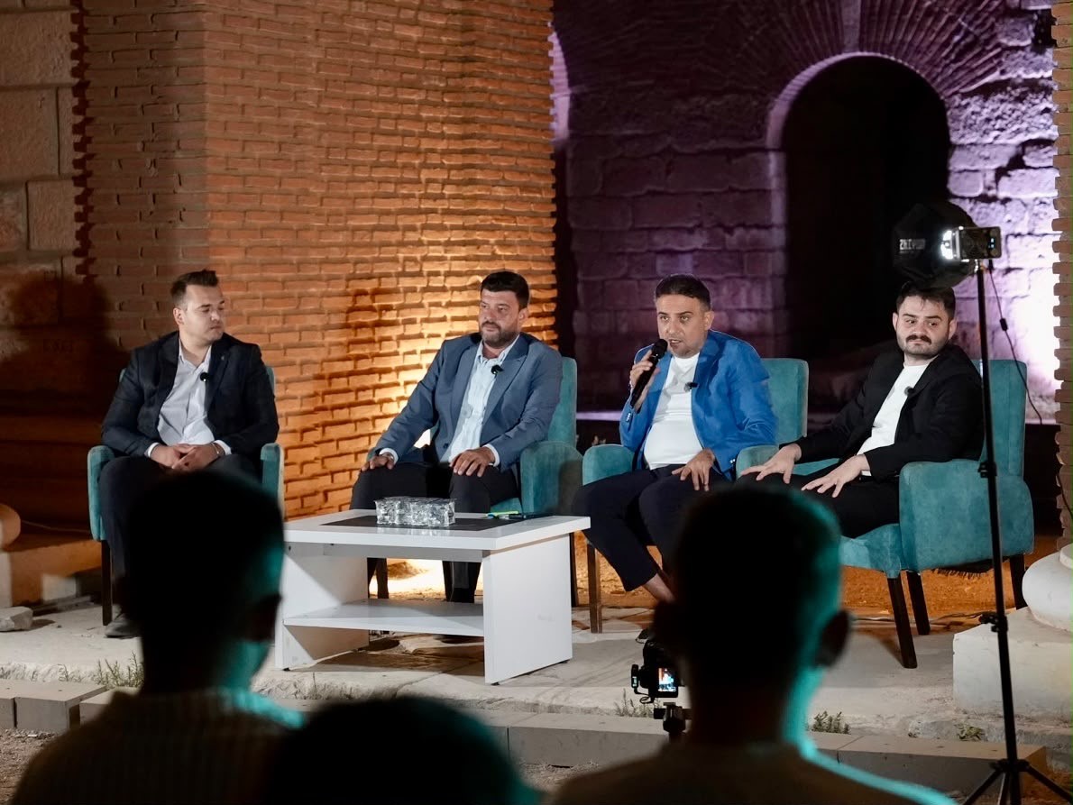 Sardes Antik Kenti’nde ’Söz Gençlikte’ buluşması