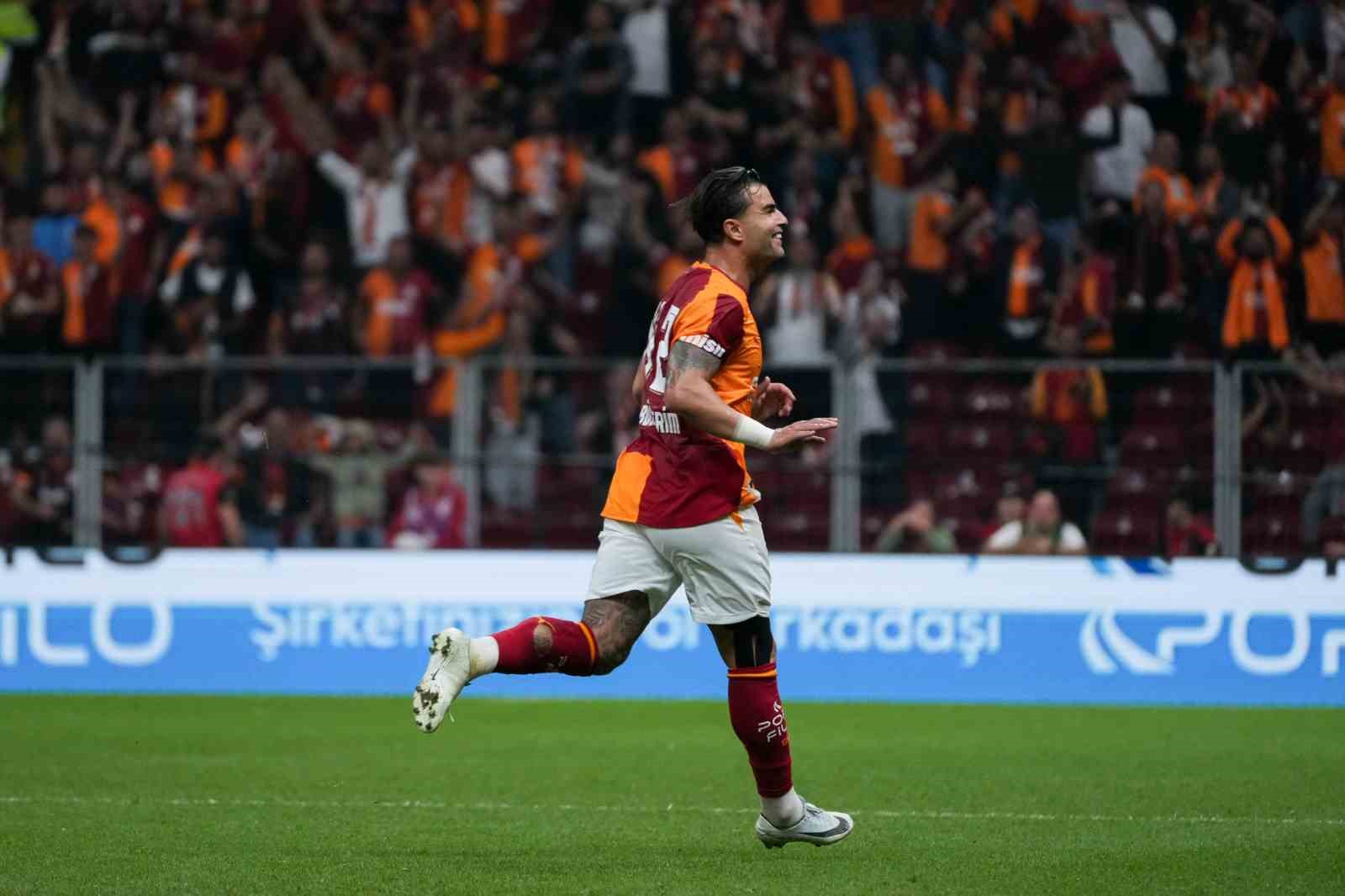 Trendyol Süper Lig: Galatasaray: 1 - Kocaelispor: 0 (Maç sonucu)