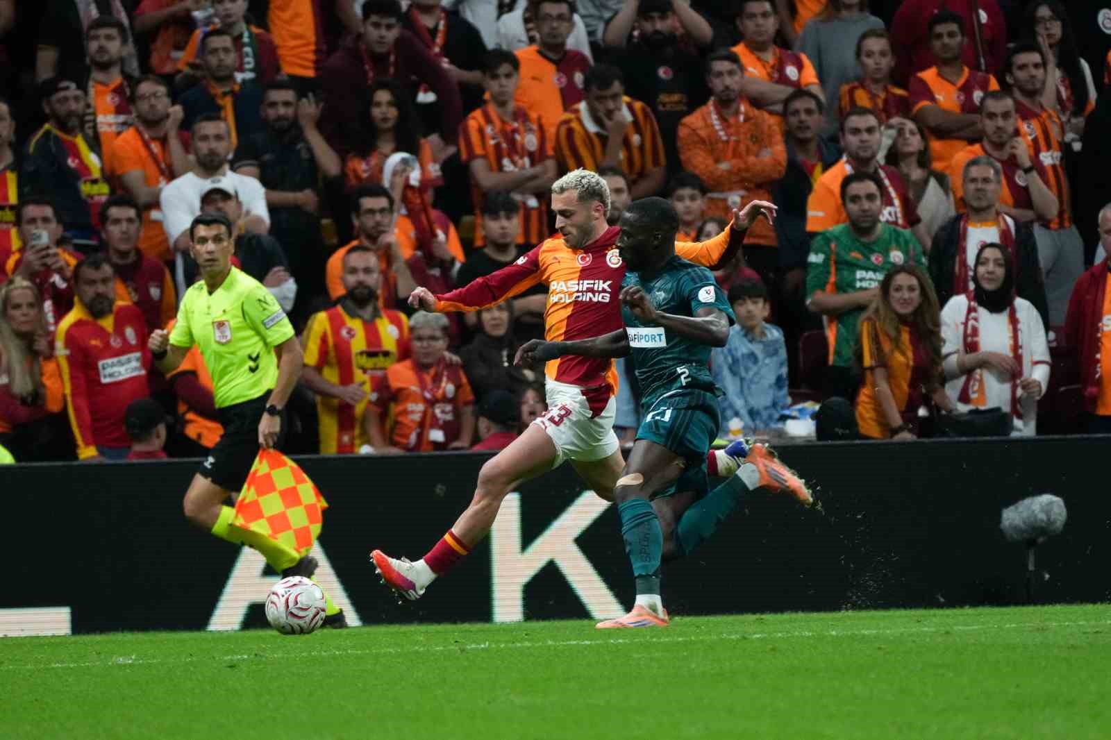 Trendyol Süper Lig: Galatasaray: 1 - Kocaelispor: 0 (Maç sonucu)