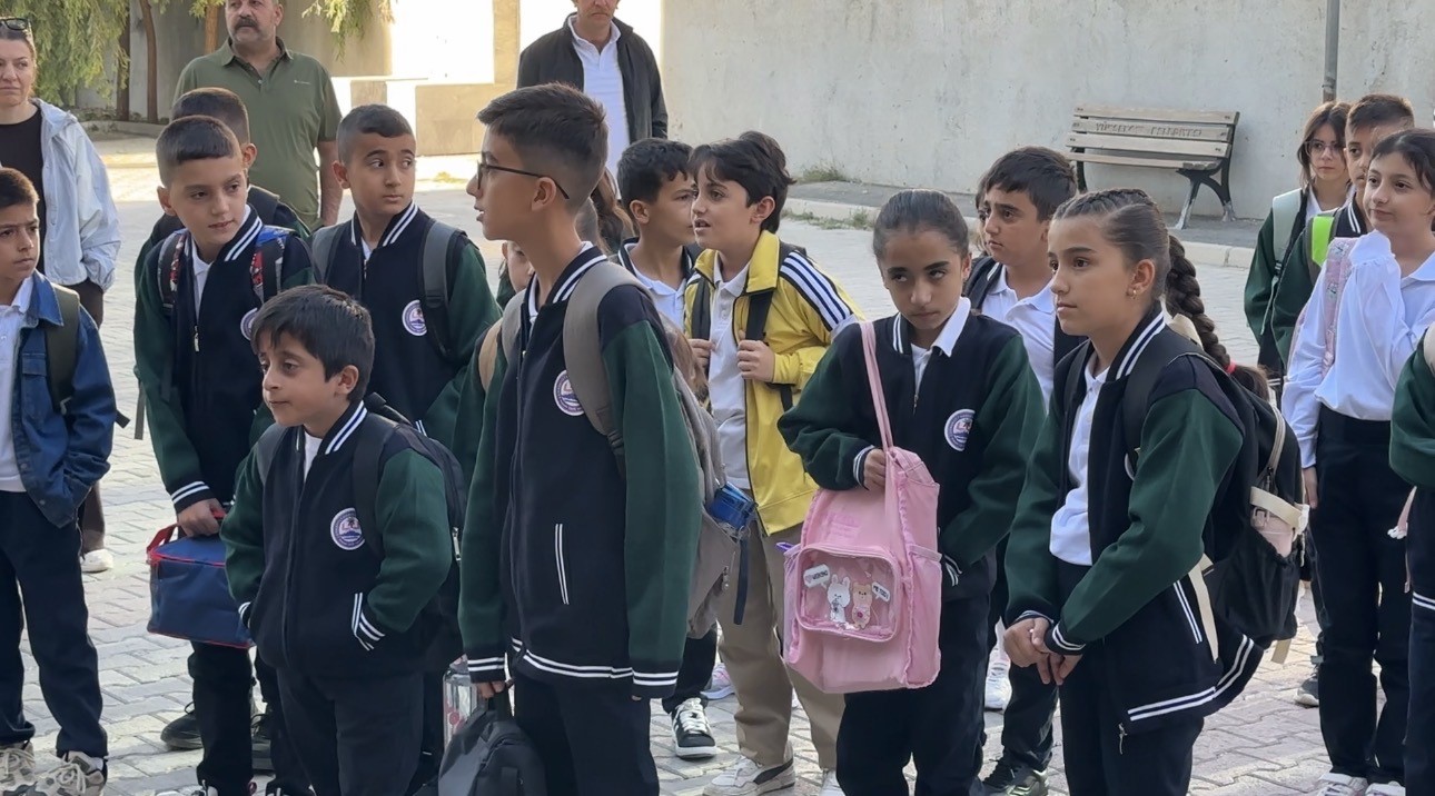Yüksekova’da 30 bin öğrenci ders başı yaptı