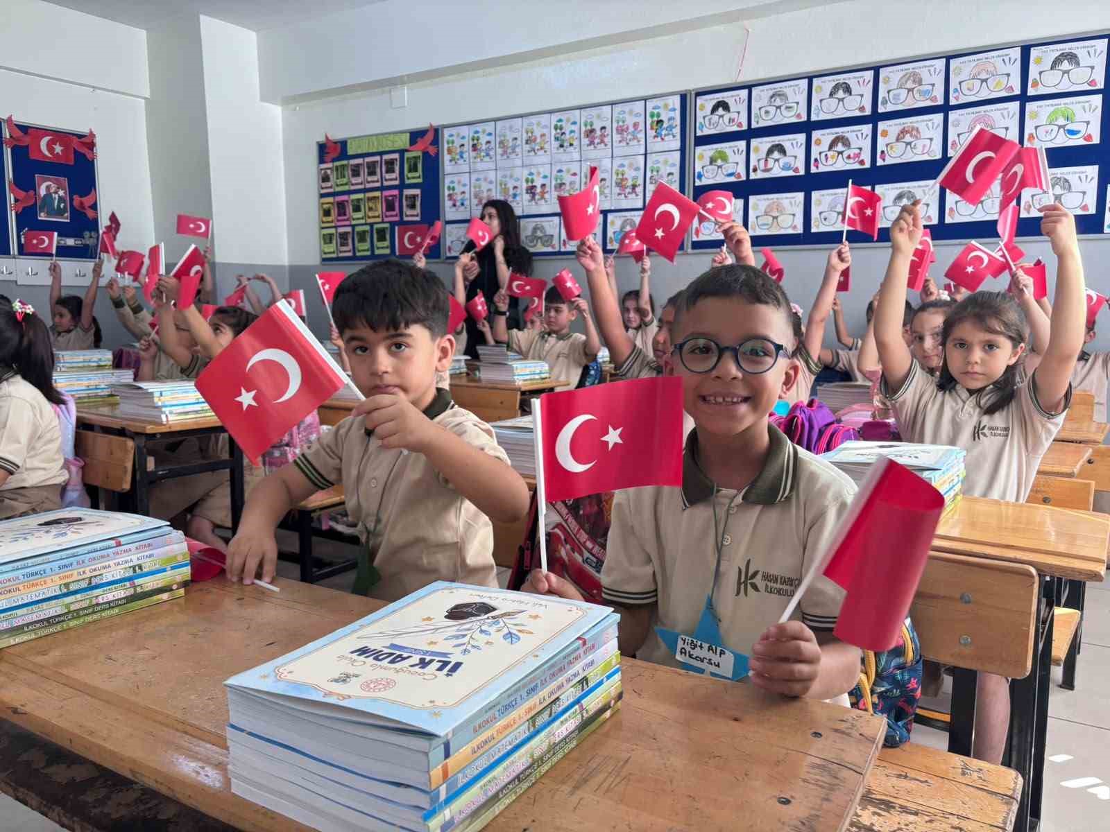 Gaziantep’te 680 bin öğrenci ders başı yaptı