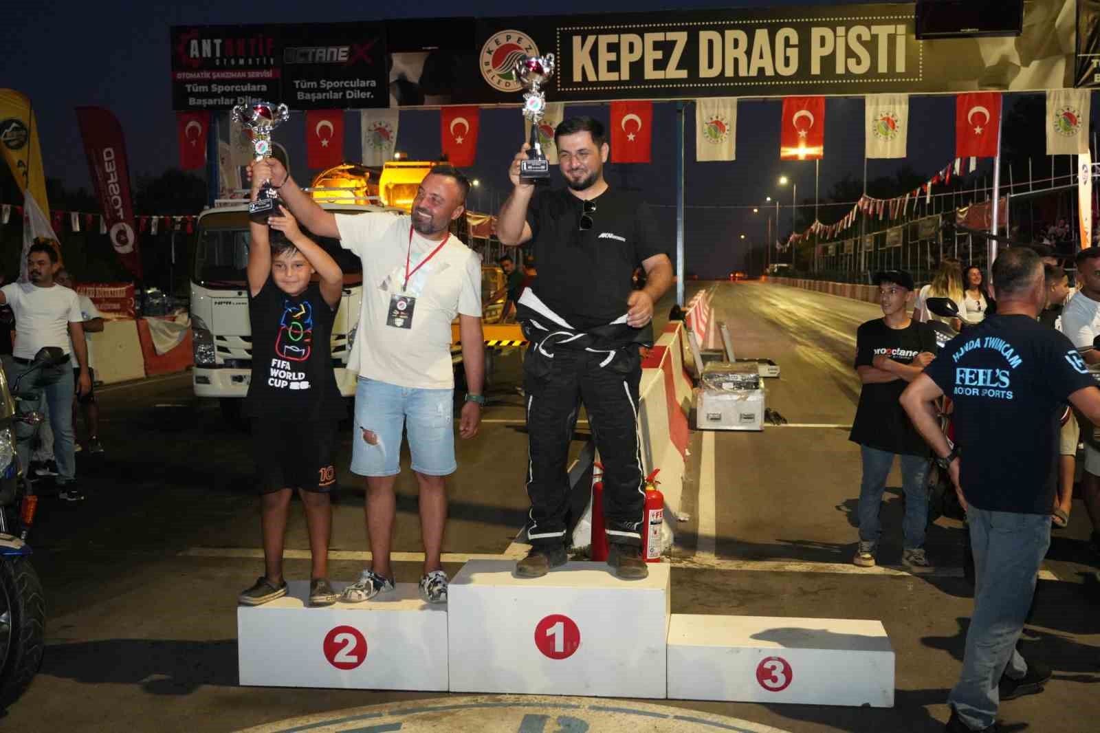 Kepez’de otodrag heyecanı ödül töreniyle sonuçlandı