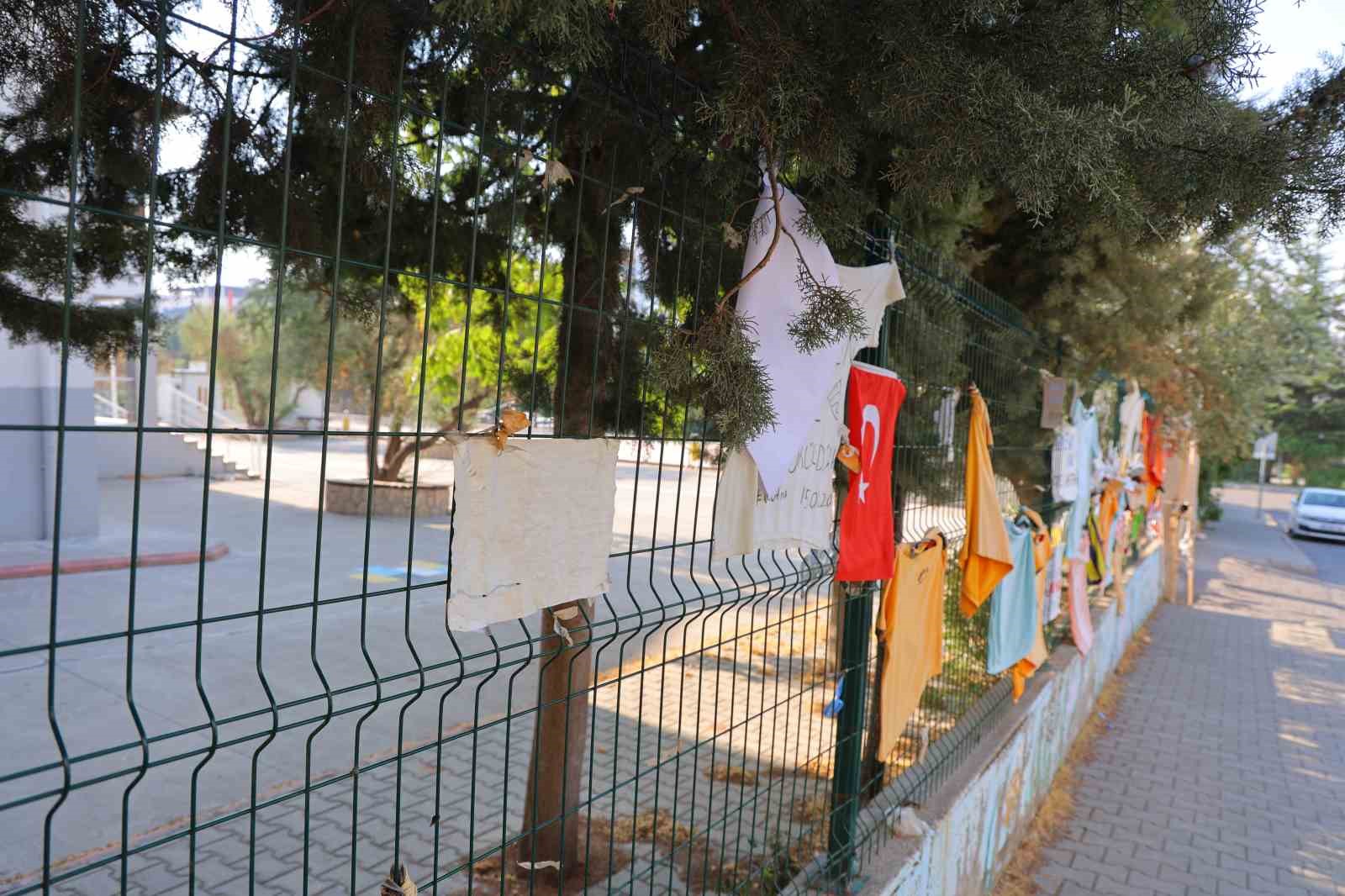 Okul saldırısının gerçekleştiği Ayser Çalık Ortaokulu yeni eğitim öğretim yılında sessiz kaldı
