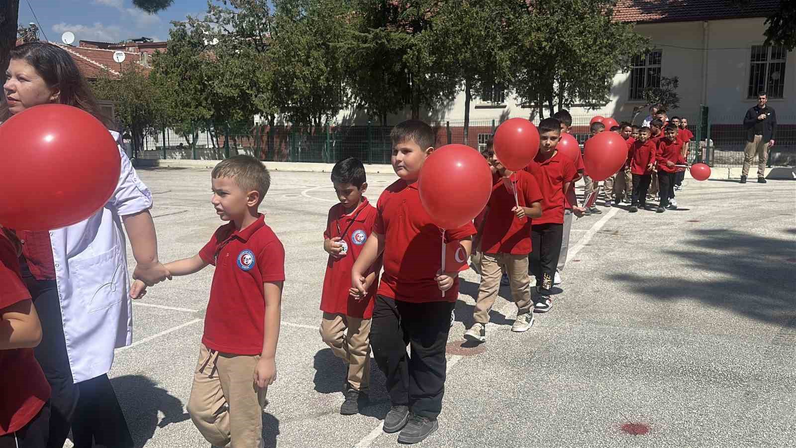 Burdur’da yeni eğitim öğretim yılı başladı: 41 bin 943 öğrenci ders başı yaptı