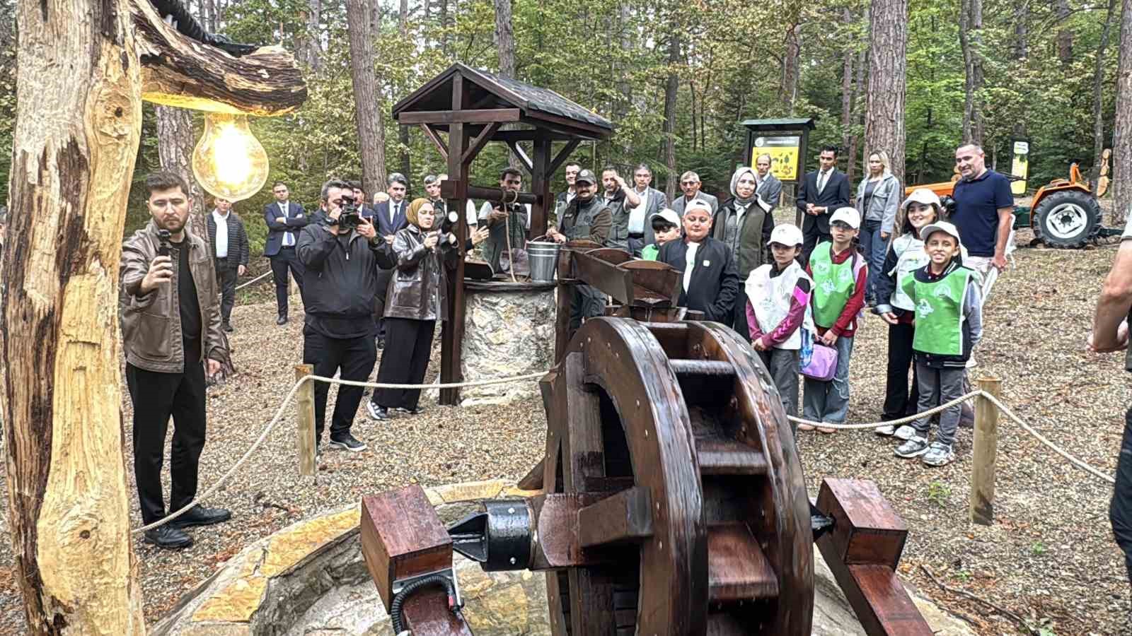 Türkiye’de bir ilk: Bolu’da "Orman Okulu" eğitime açıldı