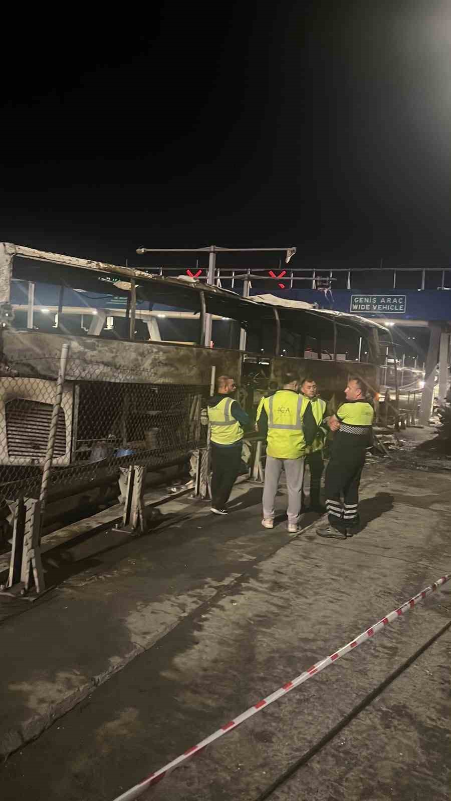 Ders zili bugün 7. sınıf öğrencisi Yüsra için de çalacaktı olmadı, dünkü feci kazada hayatını kaybetti