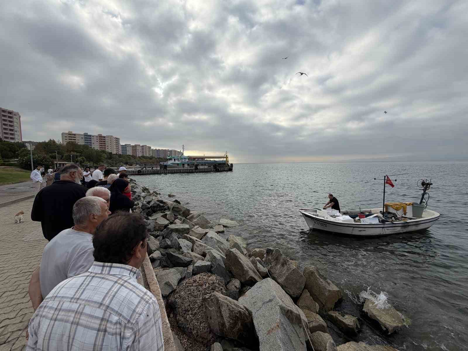 Tatil köyünde balıkçı kuyruğu