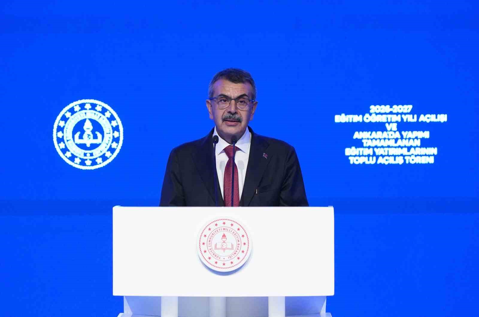 Bakan Tekin: "Türkiye Yüzyılı Maarif Modeli ile evlatlarımızı erdemli nesiller olarak yetiştirme gayreti içerisindeyiz"