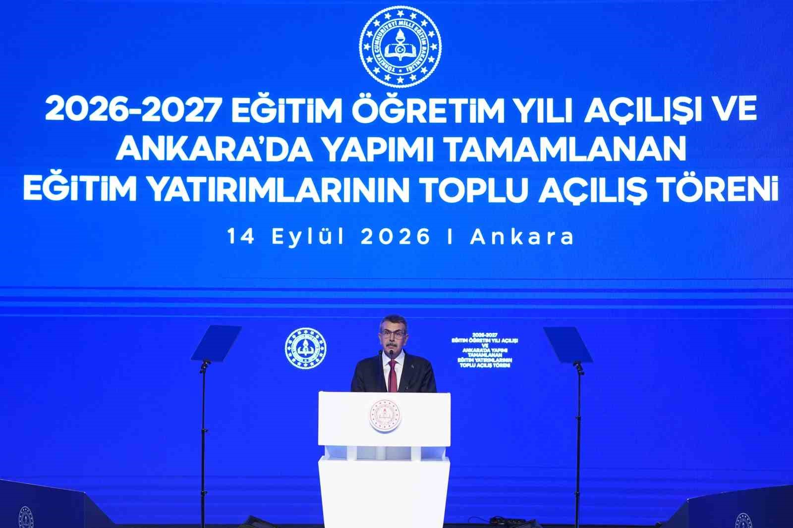 Bakan Tekin: "Türkiye Yüzyılı Maarif Modeli ile evlatlarımızı erdemli nesiller olarak yetiştirme gayreti içerisindeyiz"