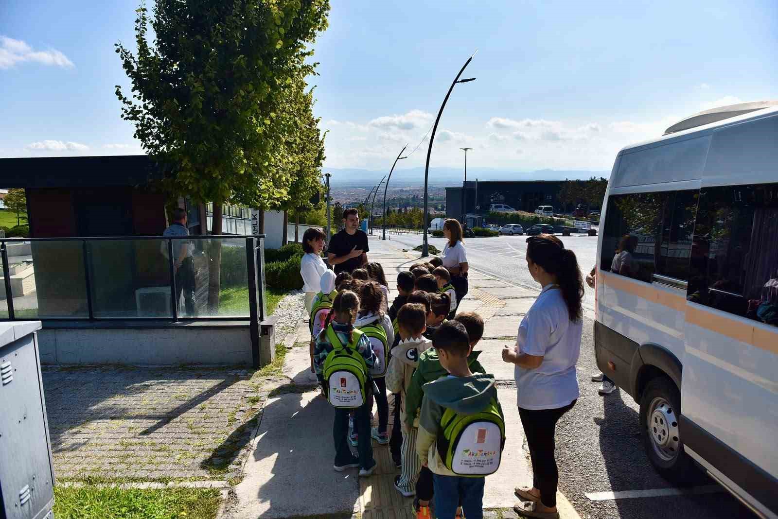Minik öğrenciler Balıkesir’in mimari mirasını minyatürlerle keşfetti