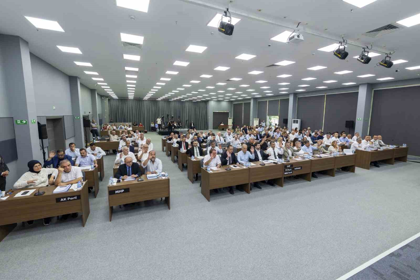Seçer’den plastik işletmeleri mesajı: "Halk sağlığı bizim için her şeyden önemli"