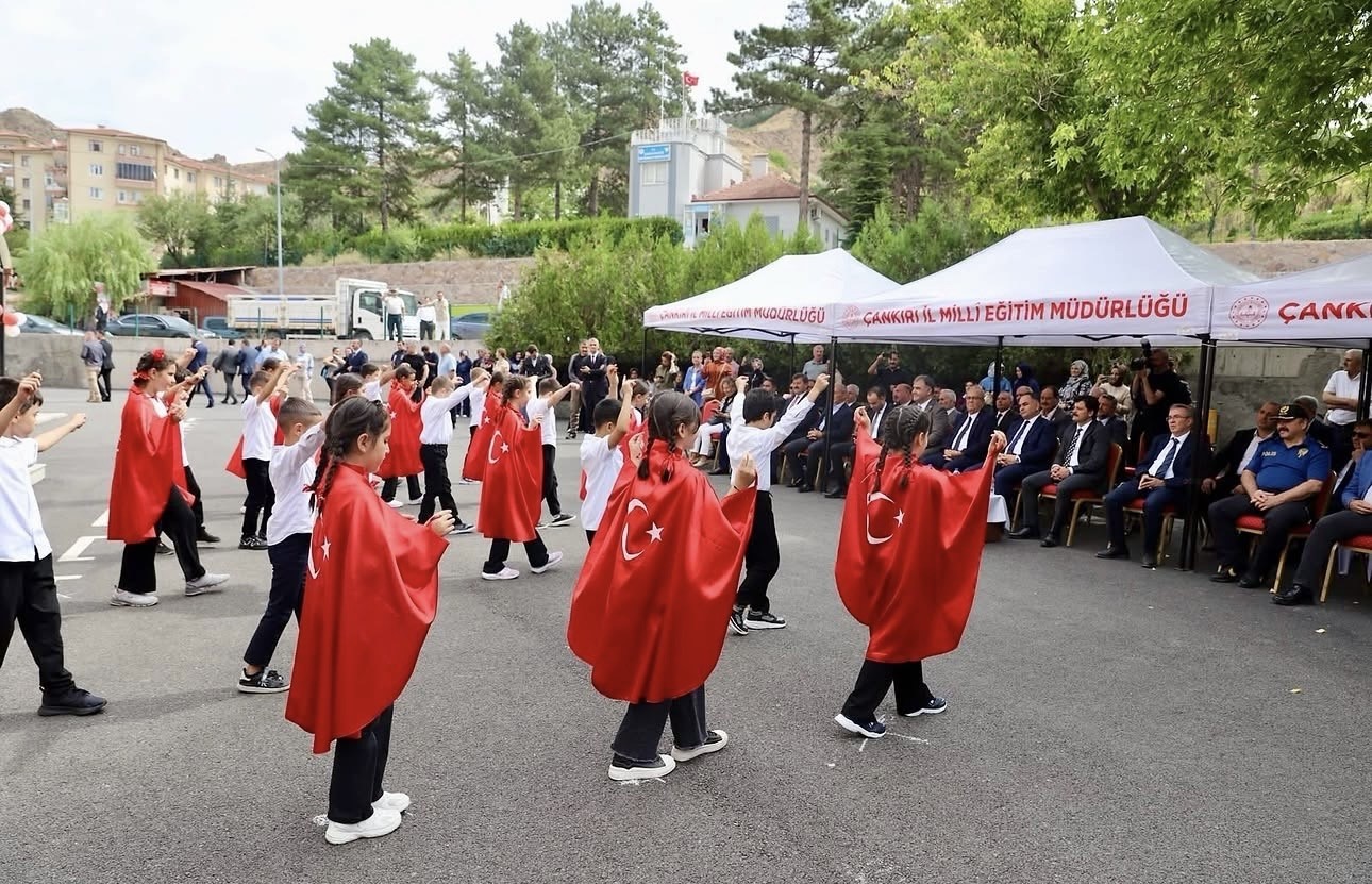 Çankırı’da ‘ilköğretim haftası’ kutlandı