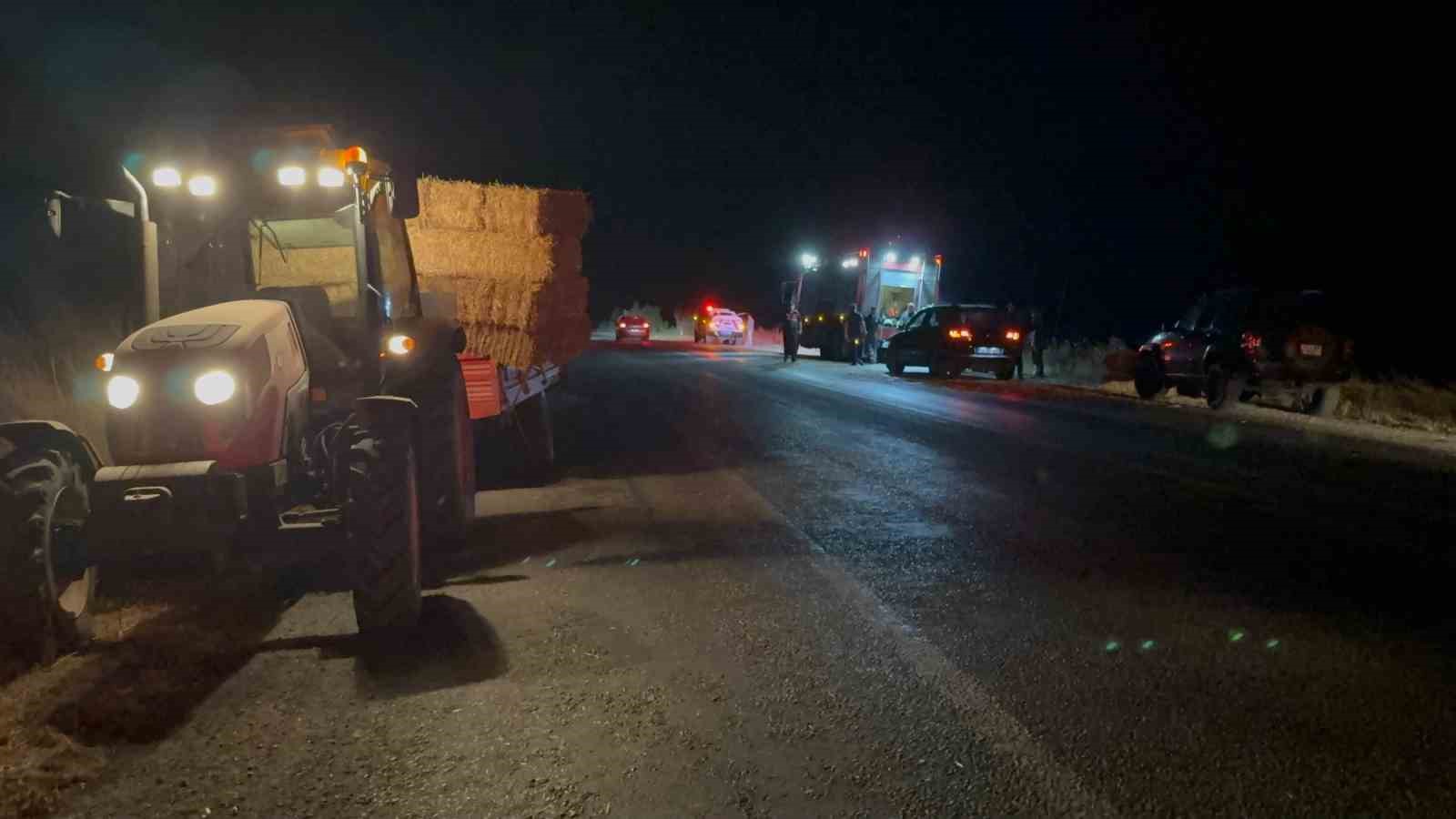 Çan’da otomobil saman yüklü traktöre çarptı: 1 yaralı