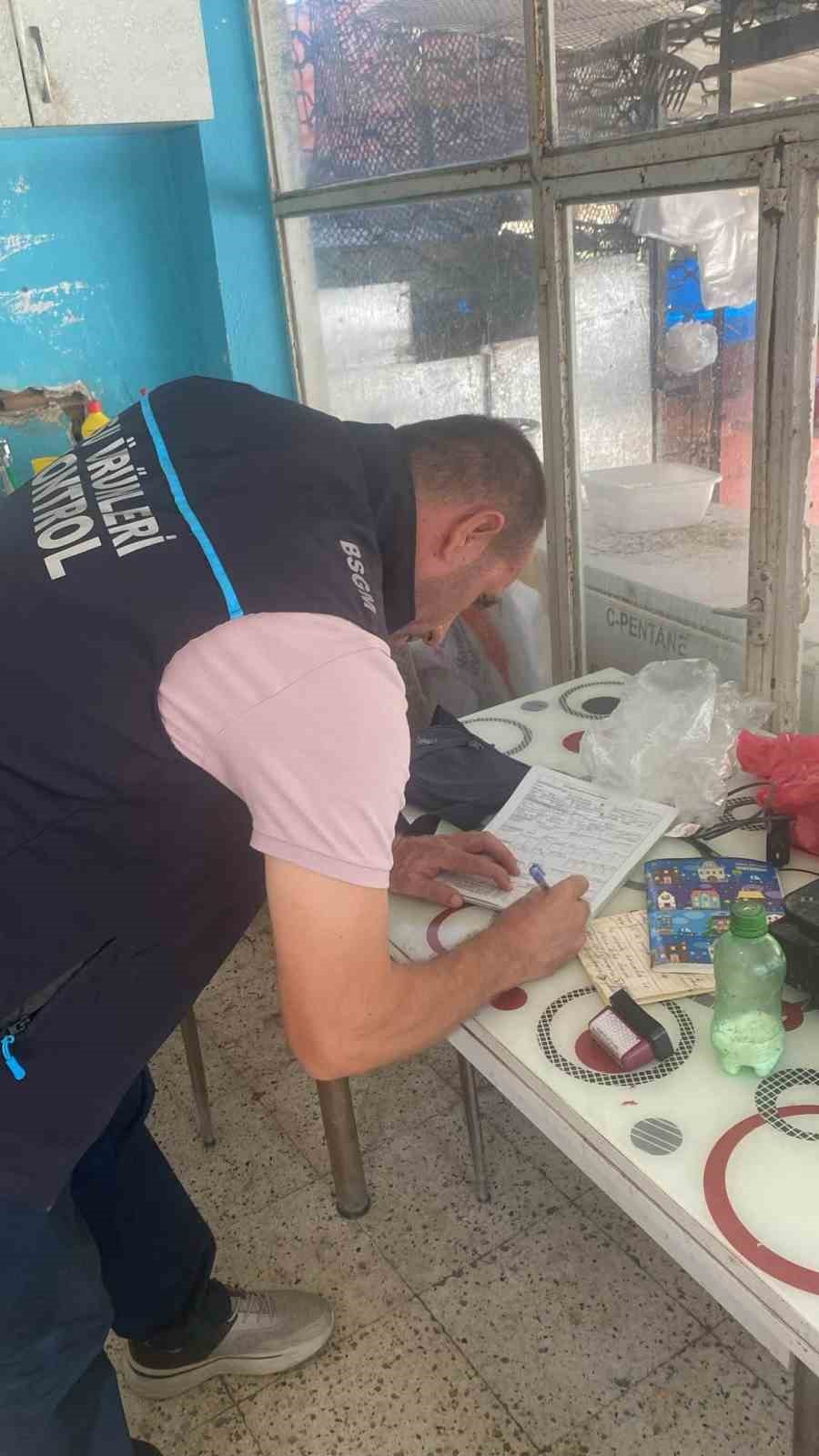 Didim’de su ürünleri satış yerleri denetlendi
