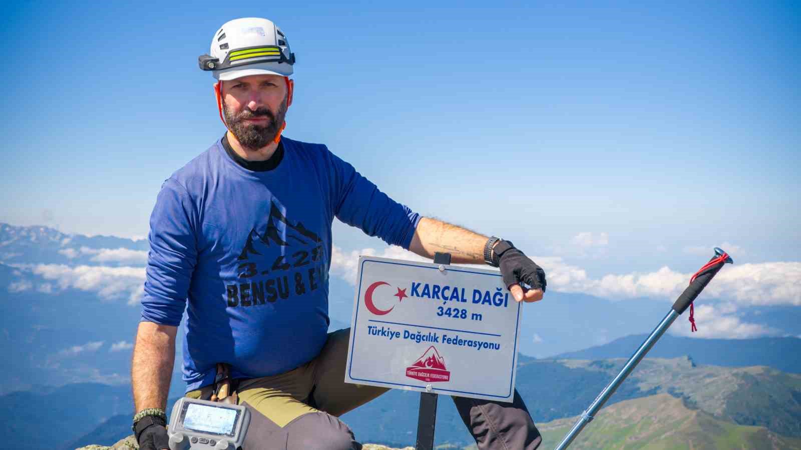 3 bin 428 rakımdaki Karçal Dağı’nın zirvesi havadan görüntülendi