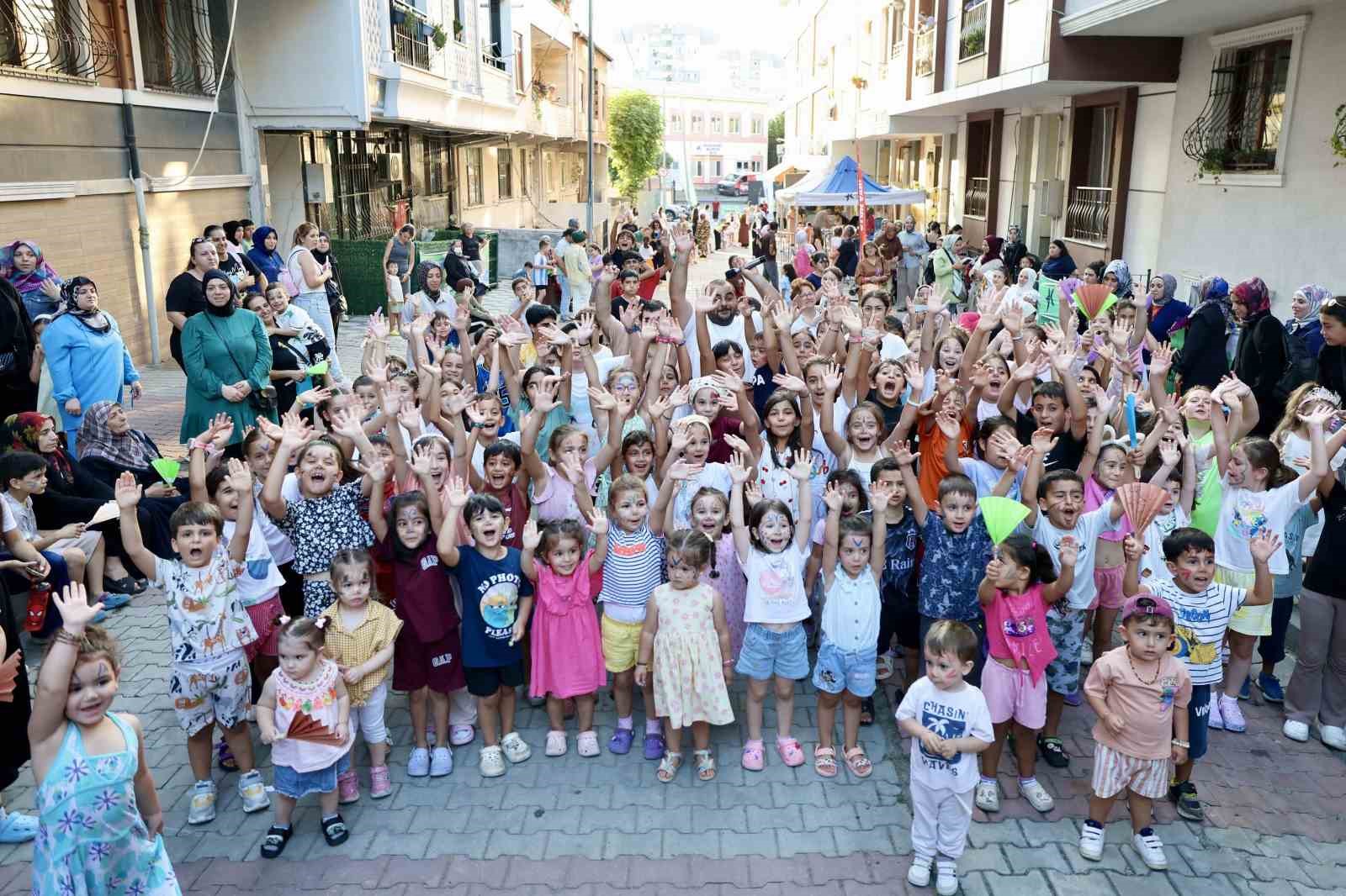 Küçükçekmece’de ’Sokakta Oyun Var’a yoğun ilgi