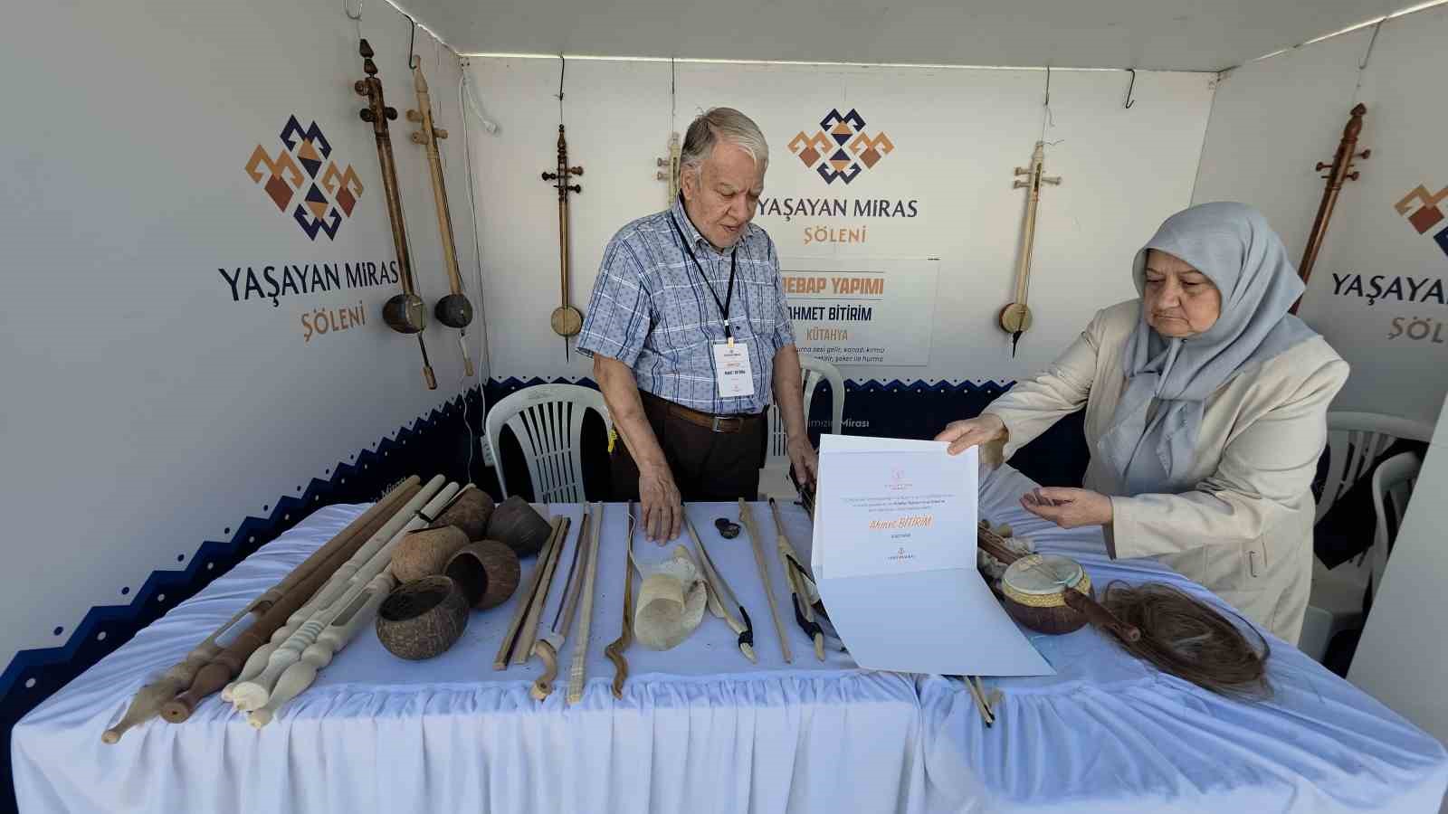 Kütahya’da rebap geleneğini yaşatan son usta: Ahmet Bitirim