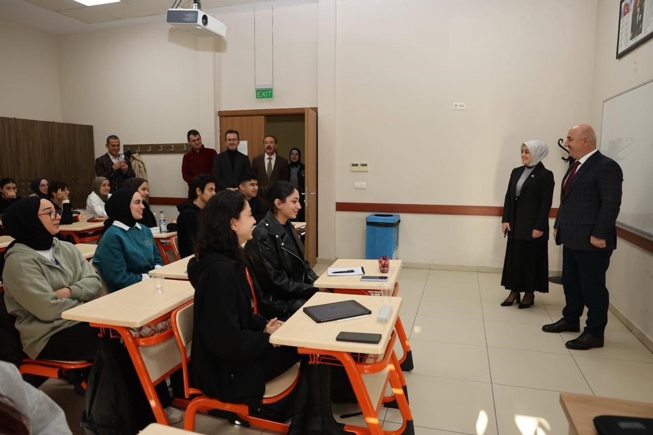 Darıca’da öğrenciye destek
