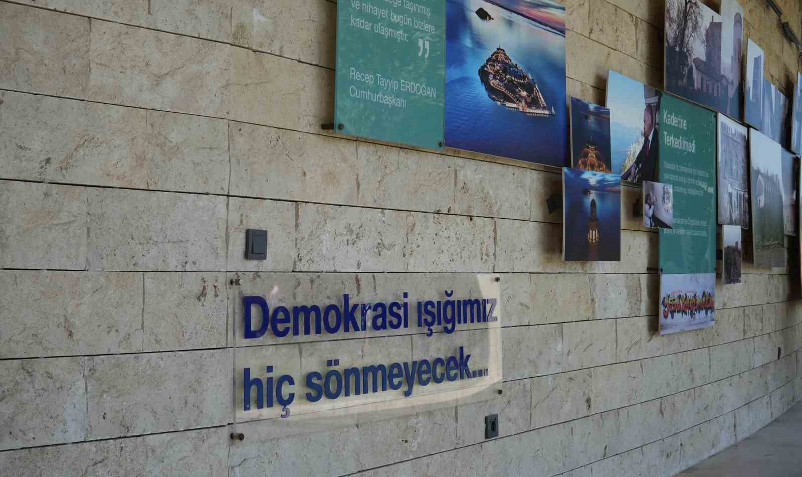 1960 darbesinin izleri "Demokrasi ve Özgürlükler Adası"nda