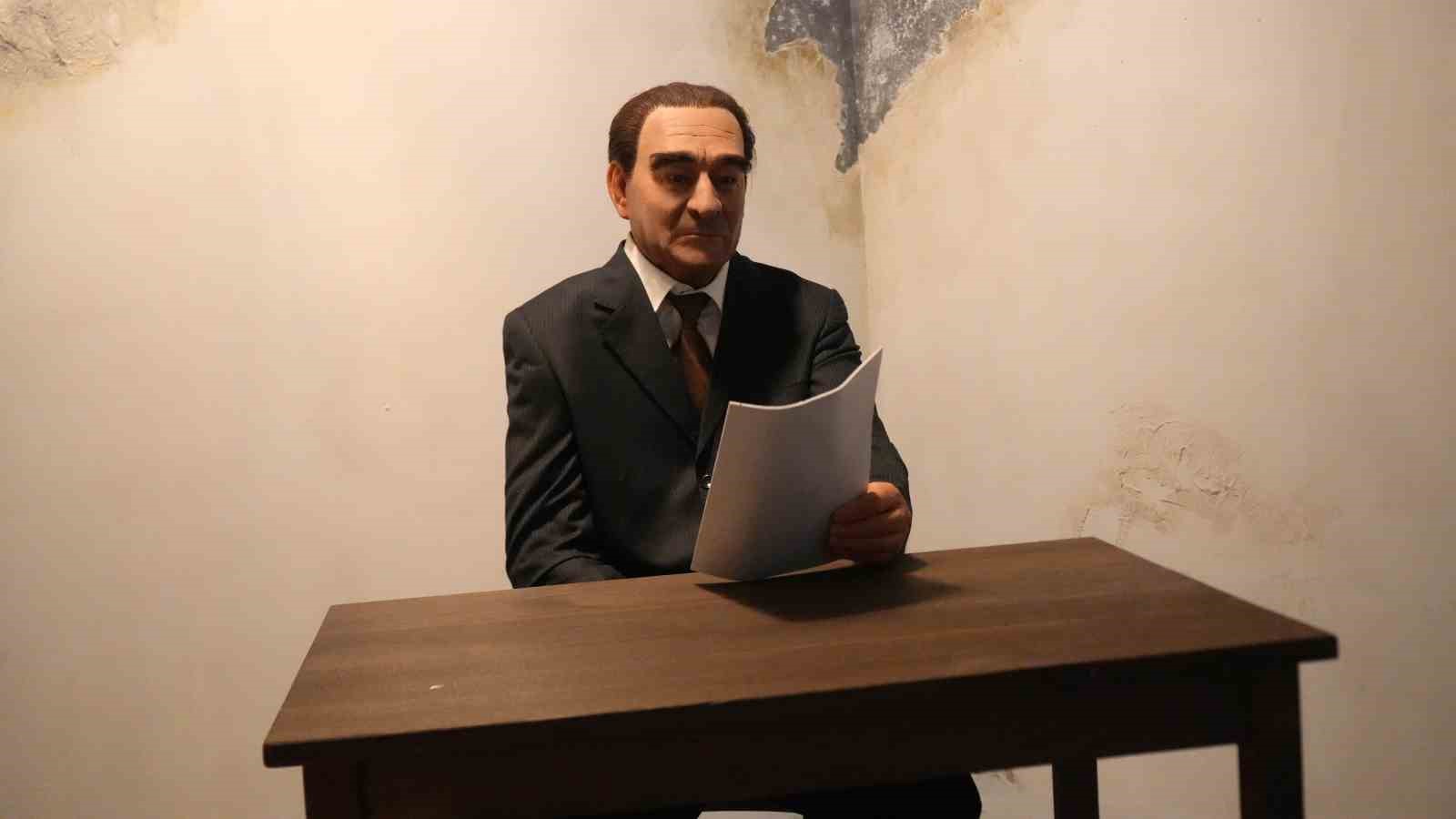 1960 darbesinin izleri "Demokrasi ve Özgürlükler Adası"nda