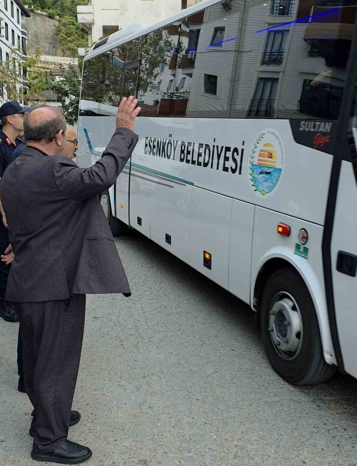 Esenköy’de 8 yıldır öğrenciler ücretsiz taşınıyor