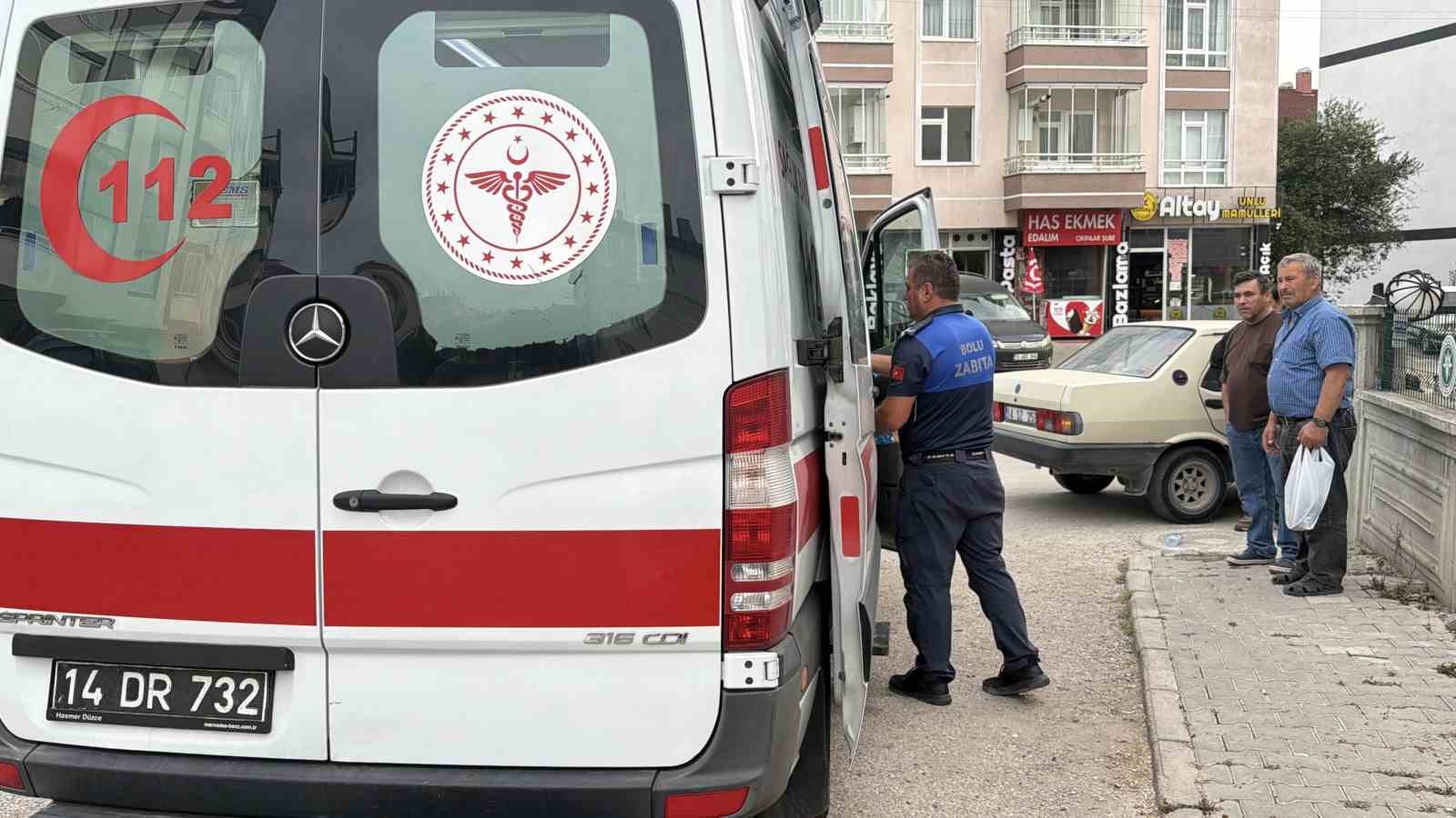 Gazetecilere ’Eşeğe mi diyoruz’ diyen sağlıkçılara tepki: "Gazeteciler bu hakaretleri hak etmiyor"