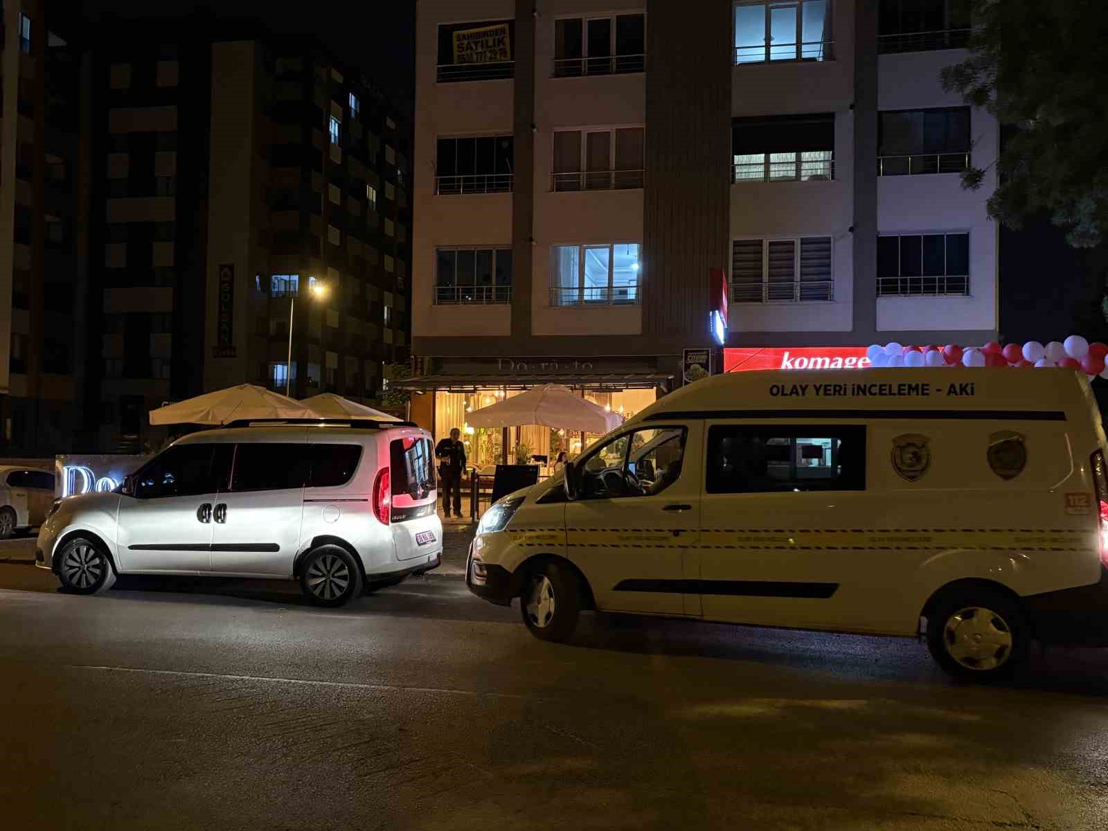 Kayseri’de bıçaklanan şahıs kafeye sığındı: 1 yaralı